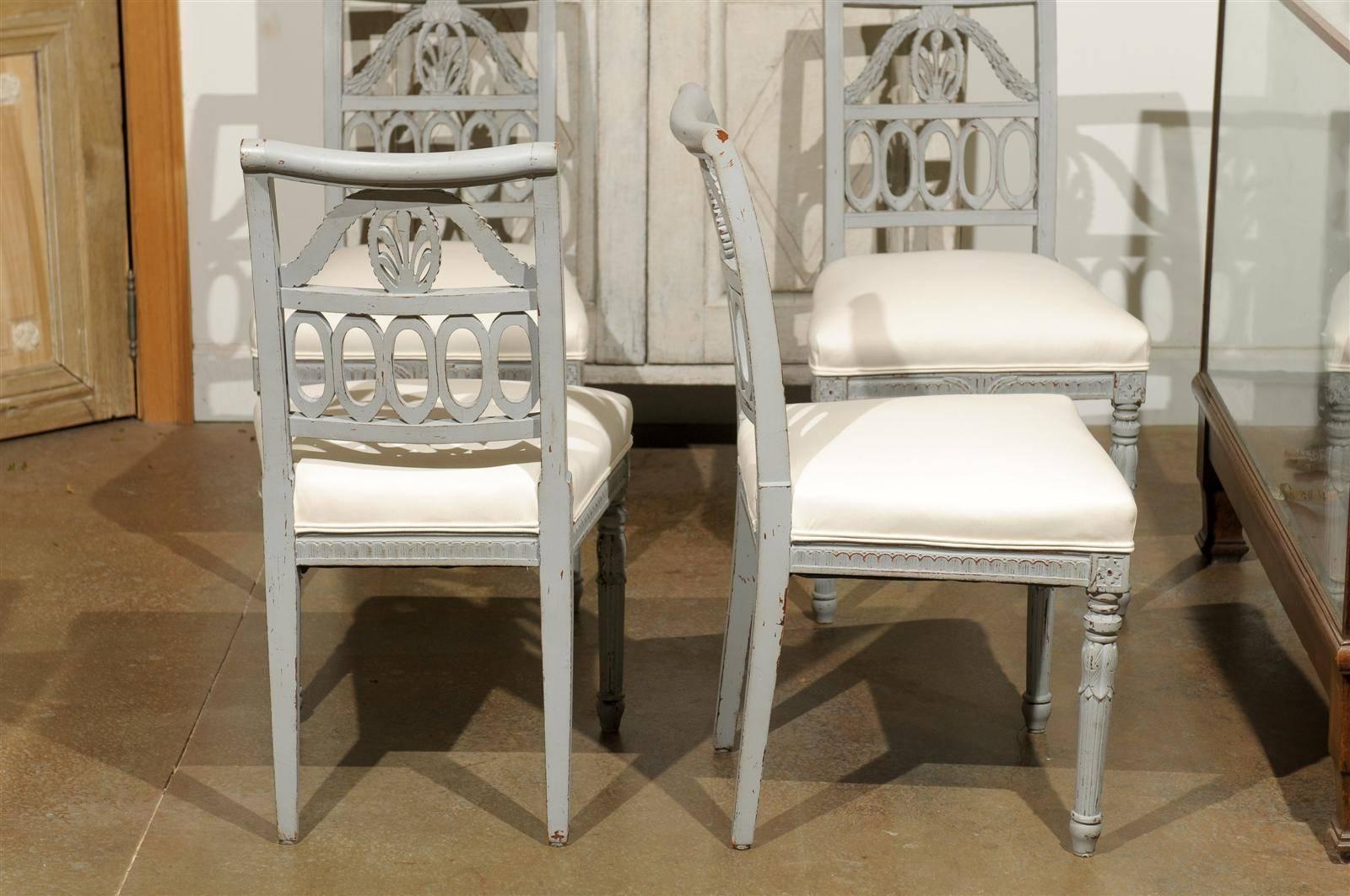 20th Century Set of Four Swedish Neoclassical Style Painted Lindome Side Chairs, circa 1920