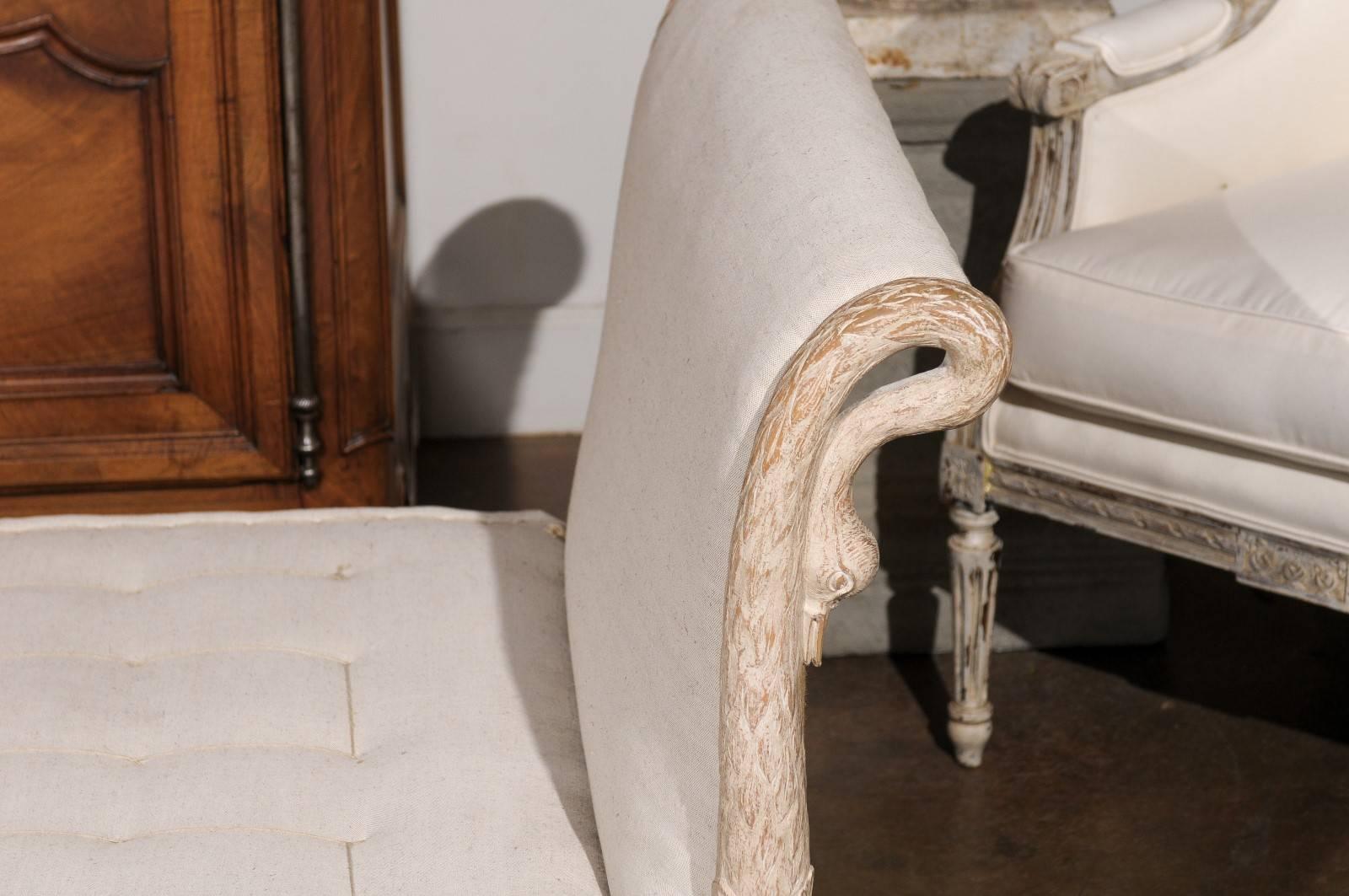 French Daybed with Carved Swans 4