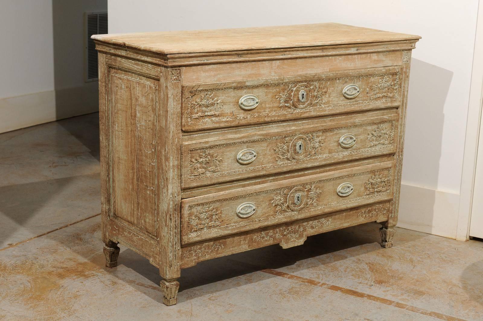 French Louis XVI Period Bleached Oak Commode with Floral Décor, circa 1790 5