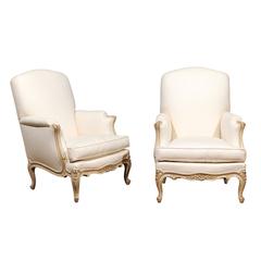 Pair of French Louis XV Style 1910s Painted Wood Upholstered Bergères Chairs