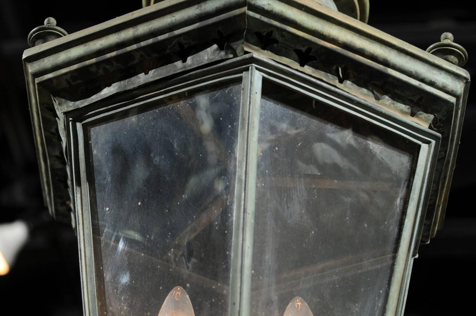 French Hexagonal Verdigris Bronze Three-Light Hanging Lantern, circa 1880 4