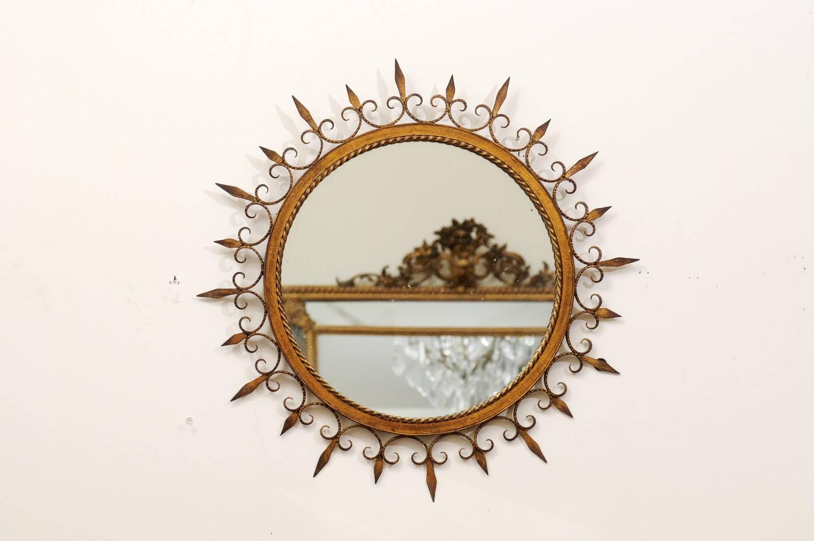 French Gilded Forged Iron Sunburst Mirror with Stylized Fleurs-de-Lys Motifs 3