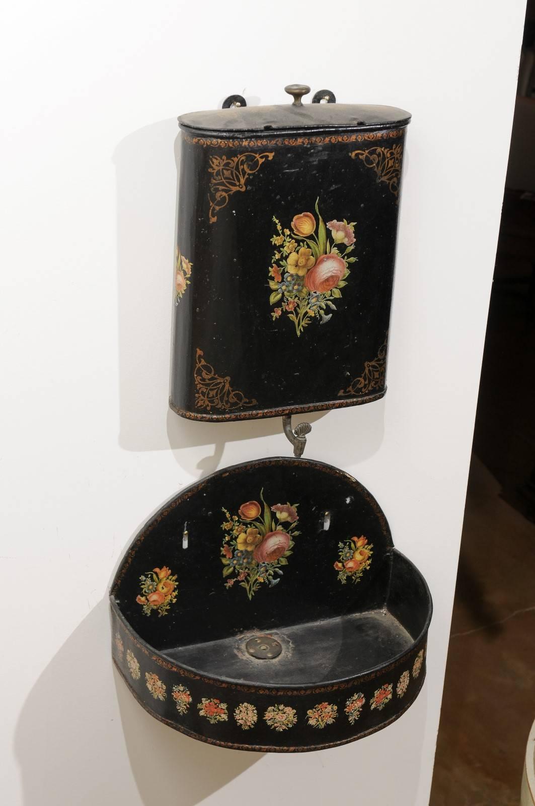 French Period Napoleon III Black Painted Tôle Lavabo with Floral Décor, 1870s 4