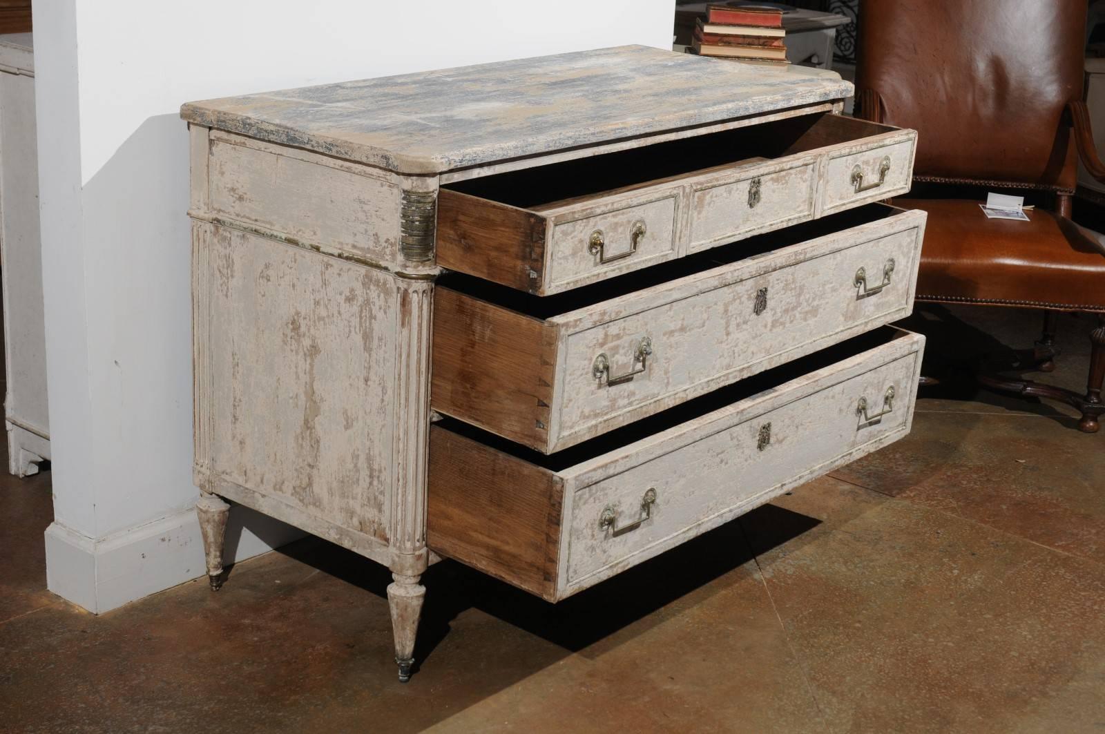 French Neoclassical 1810 White Painted Three-Drawer Commode with Bronze Mounts 2