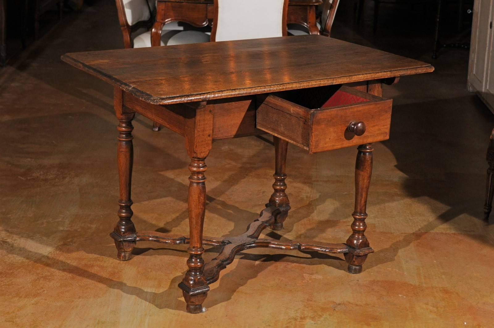 French Late 18th Century Walnut Side Table with X-Form Stretcher and Turned Legs 2
