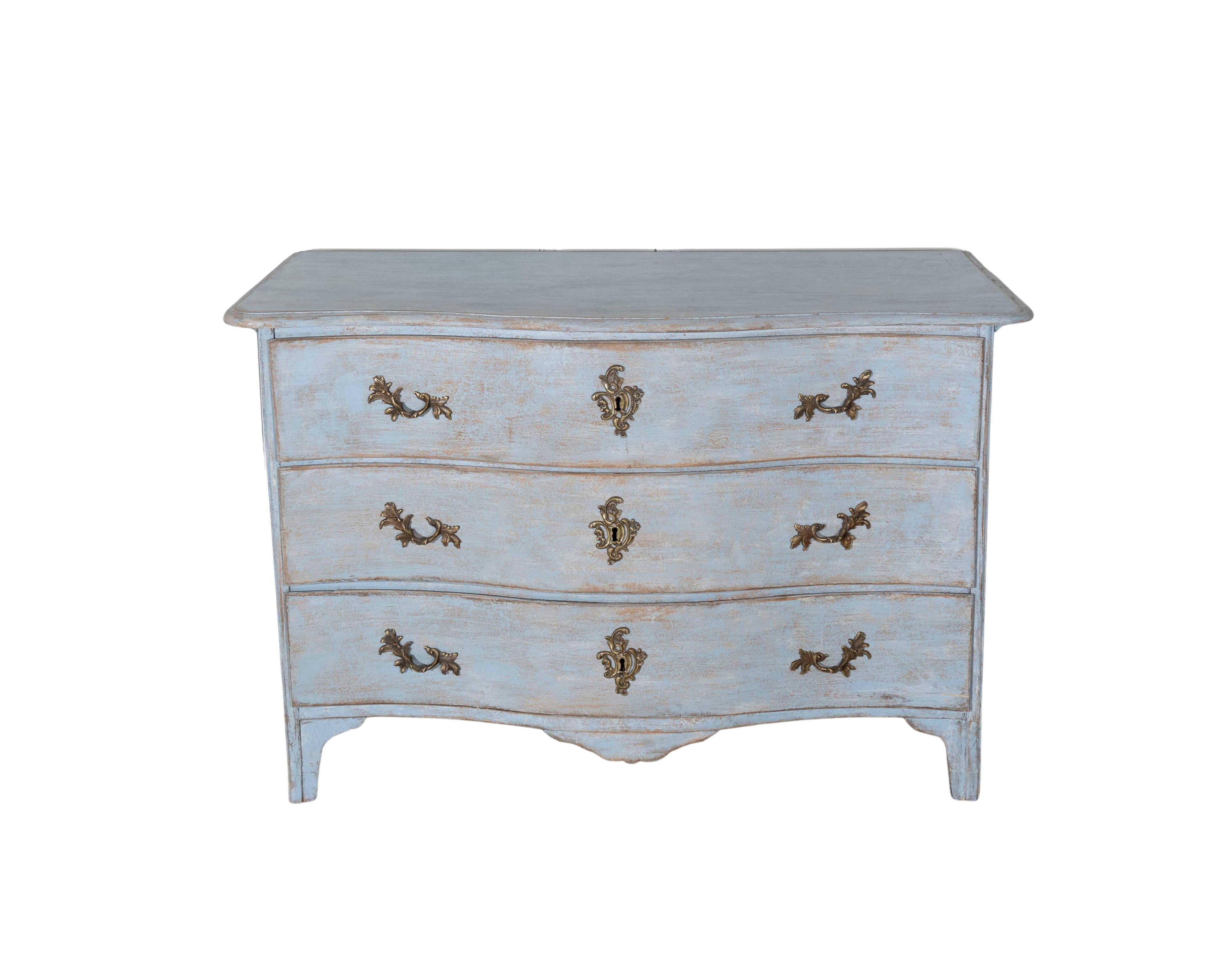 Swedish Rococo Chest of Drawers with Original Hardware, circa 1760–1770 For Sale