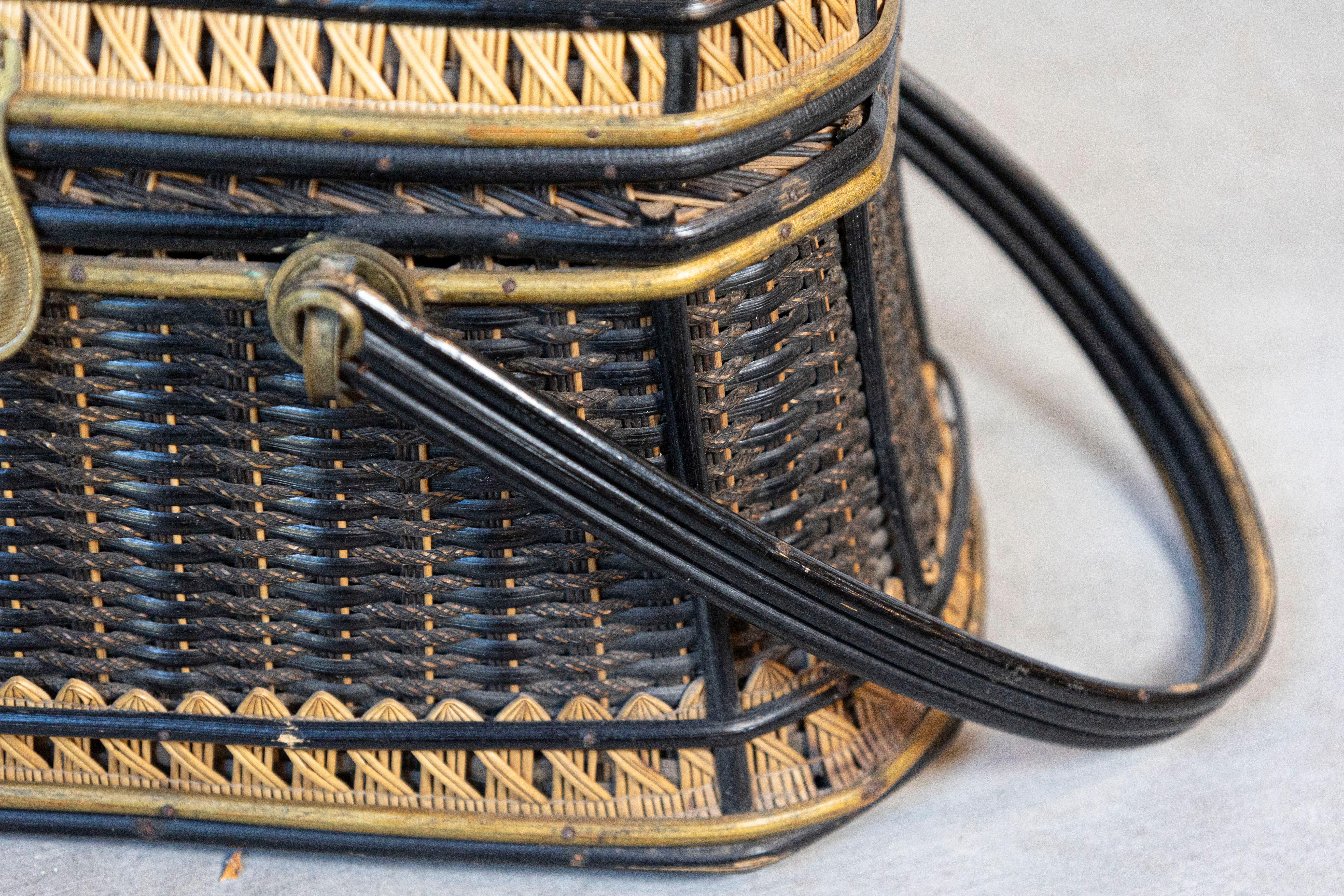 Rustic Swedish 1890s Two-Toned Wicker Tapering Basket with Large Handles For Sale 5