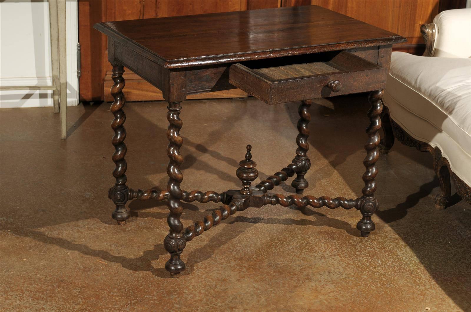 French 17th Century Louis XIII Period Walnut Side Table with Barley Twist Legs In Good Condition In Atlanta, GA