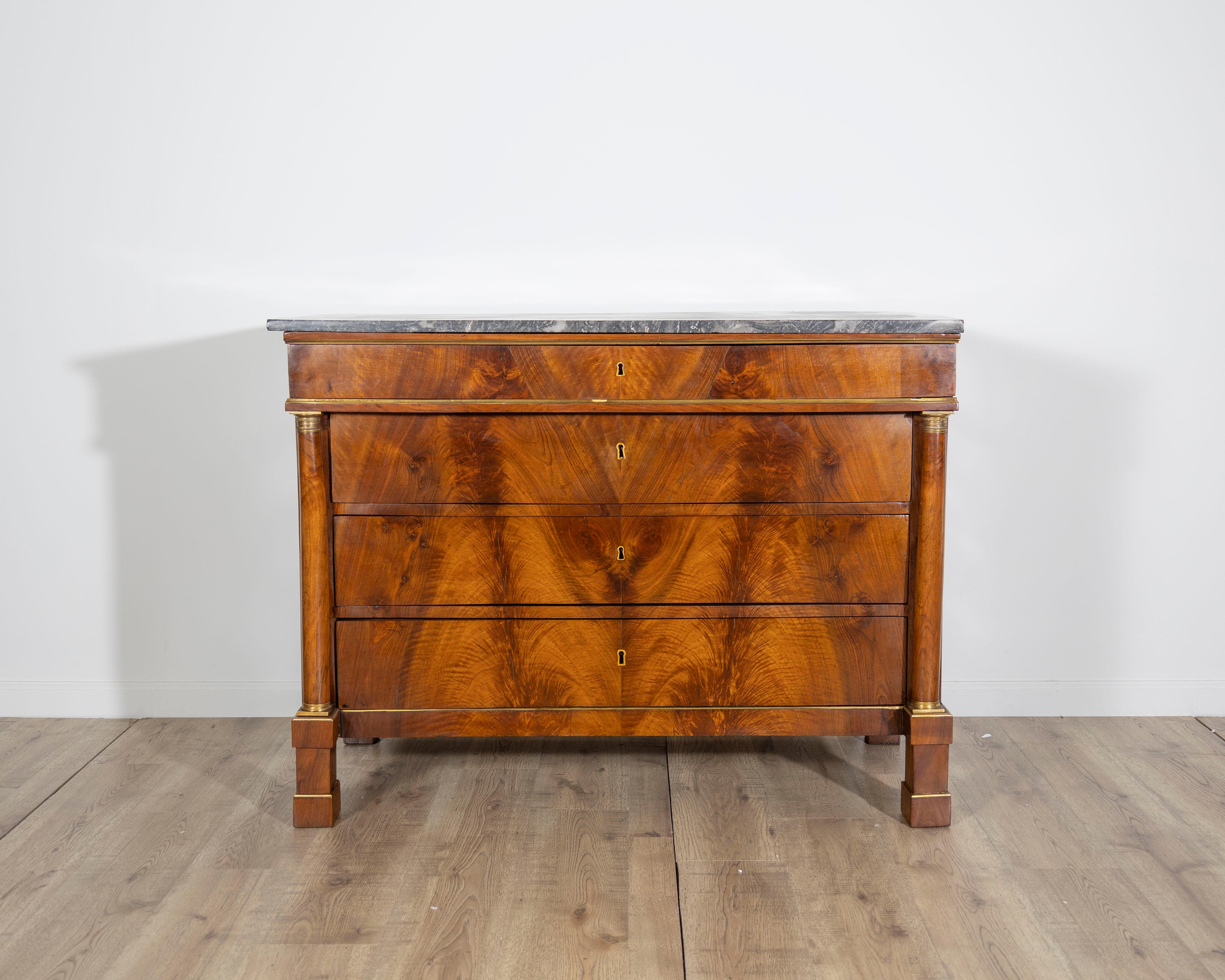 Pair of Early 19th Century Italian Walnut Commodes with Marble Tops In Good Condition For Sale In Atlanta, GA