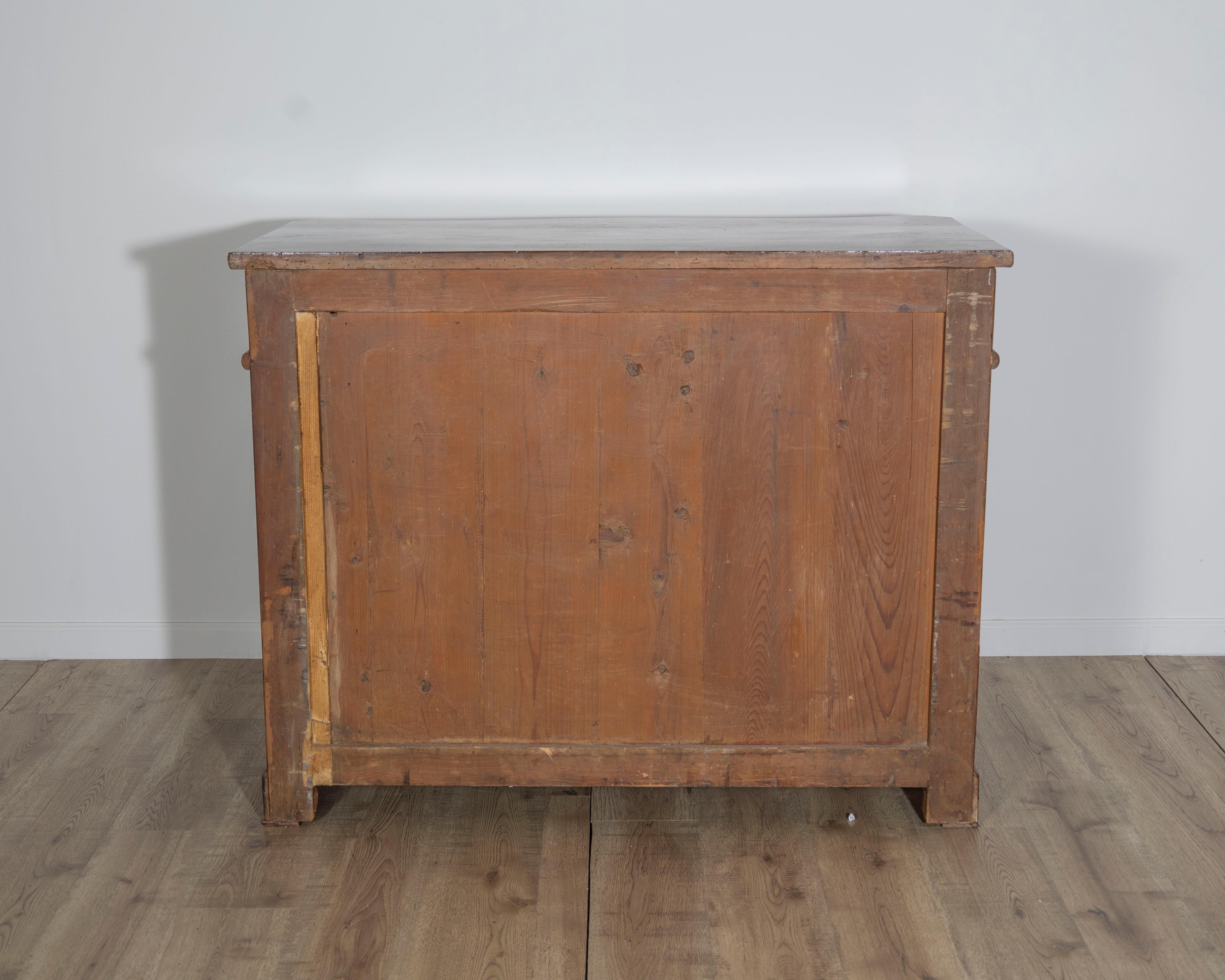 ON HOLD - Pair of 18th Century Italian Commodes For Sale 3