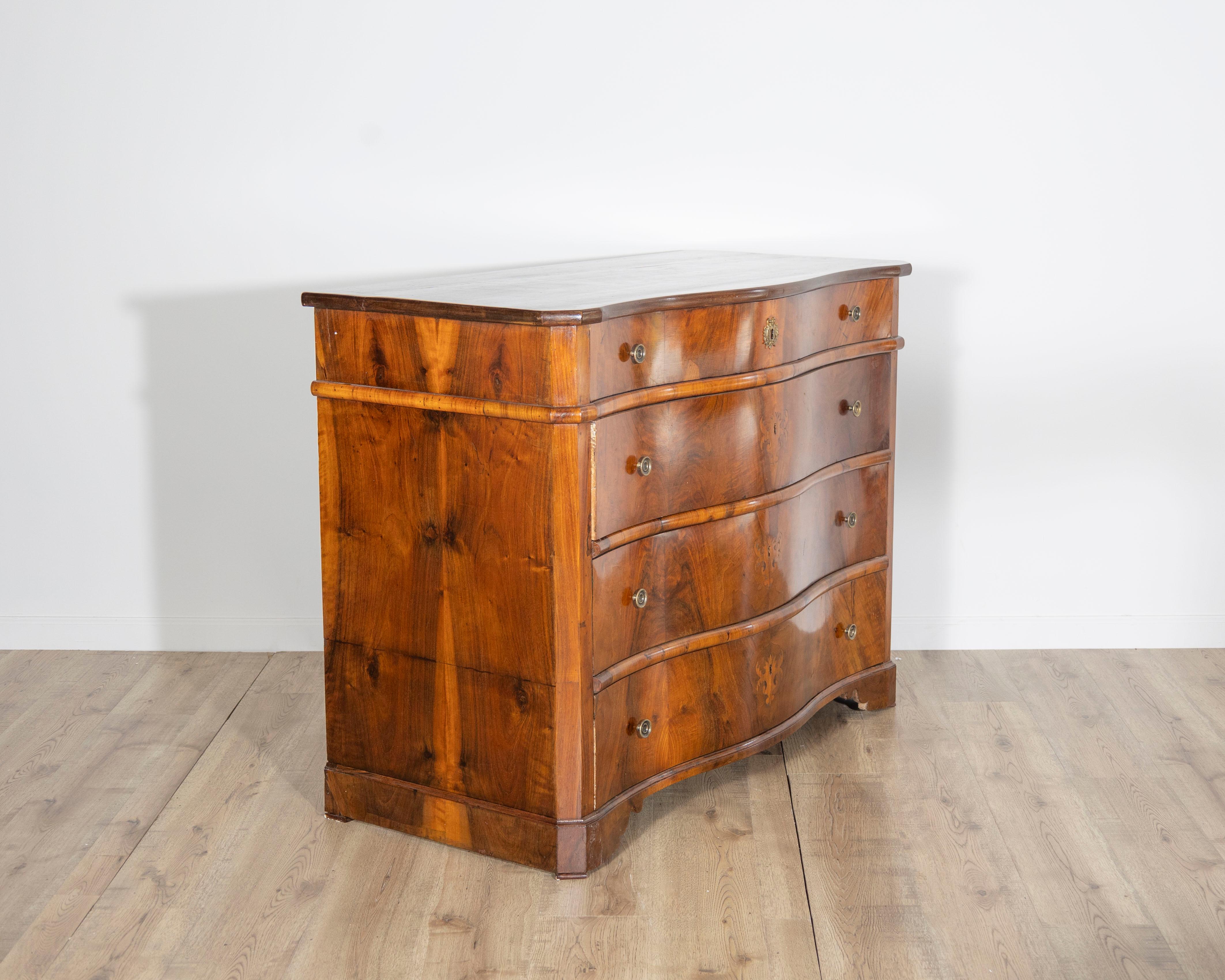 ON HOLD - Pair of 18th Century Italian Commodes For Sale 6