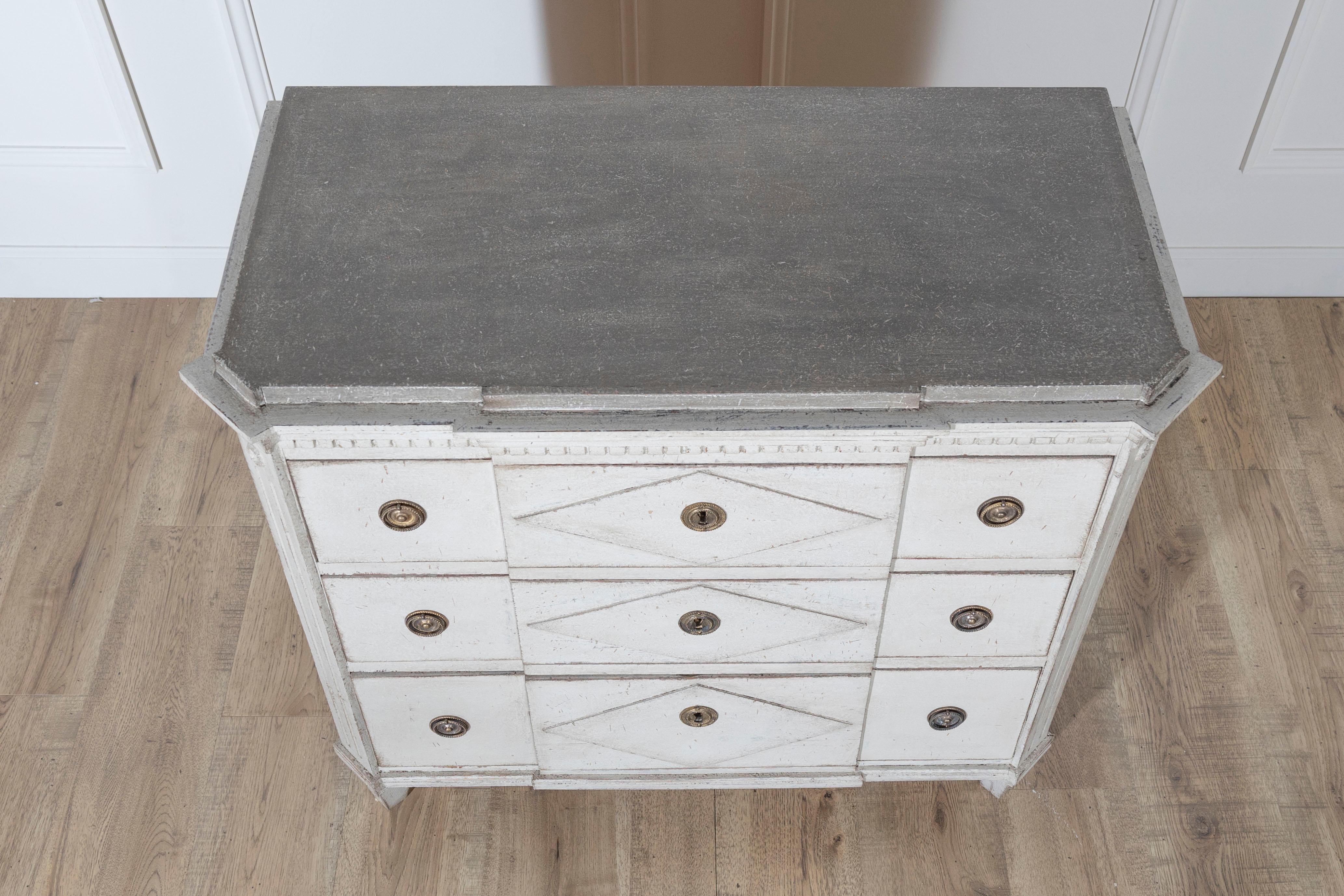 Swedish Gustavian Style Painted Chest of Drawers with Grey Top, circa 1880 In Good Condition For Sale In Atlanta, GA