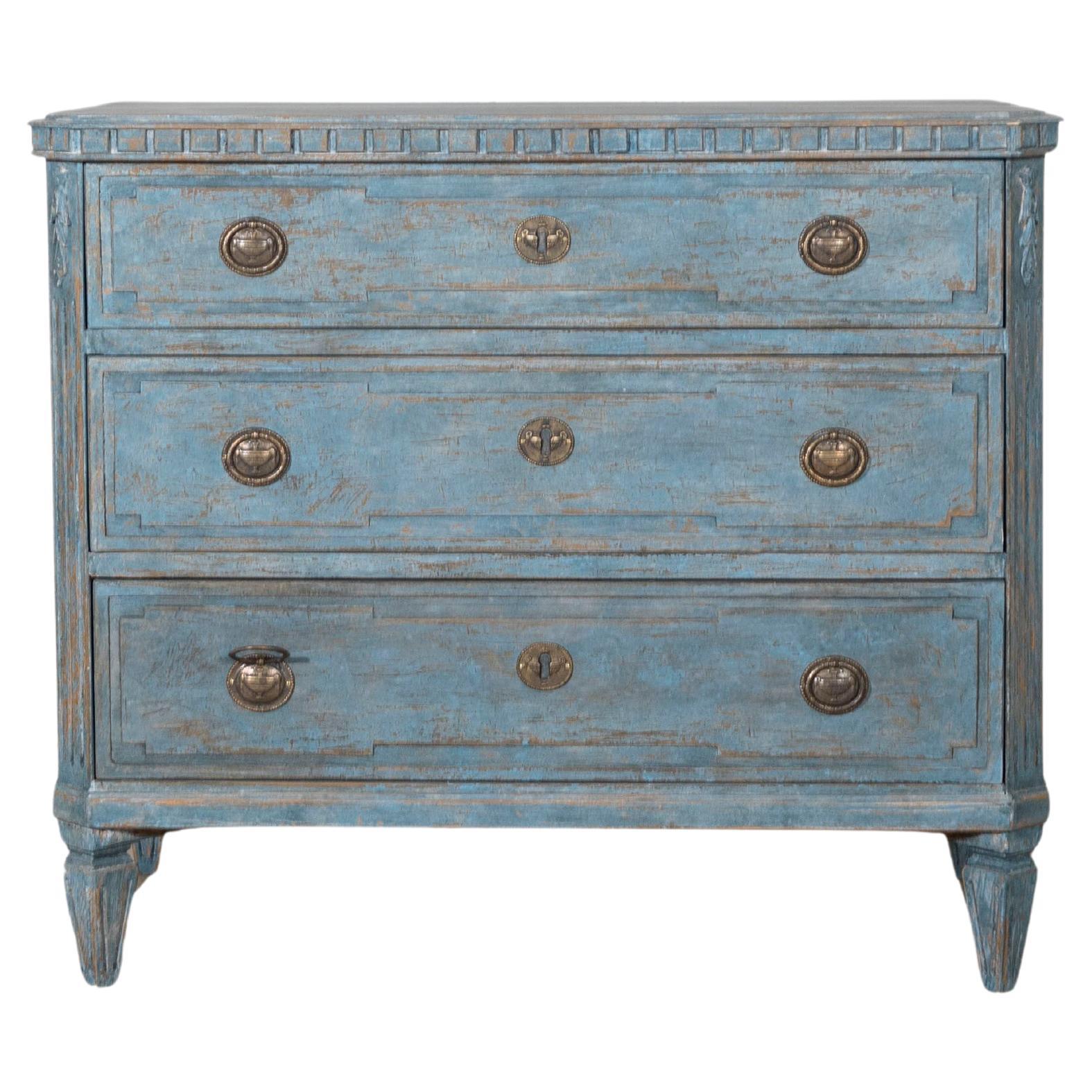 Swedish Gustavian Style Chest of Drawers in Distressed Blue Paint, circa 1920