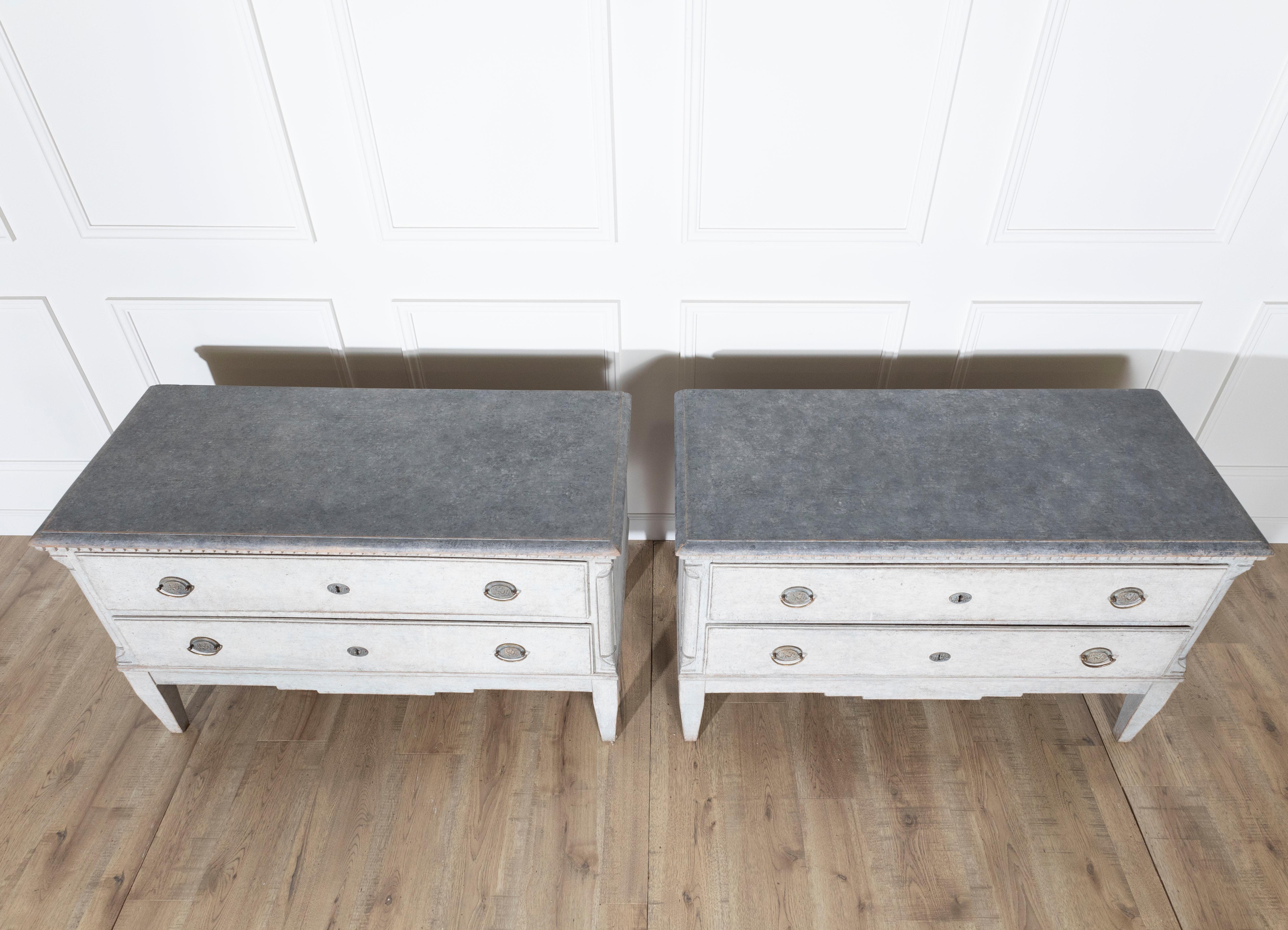 Pair of Danish Painted Chests of Drawers in Grey, circa Late 19th Century For Sale 1