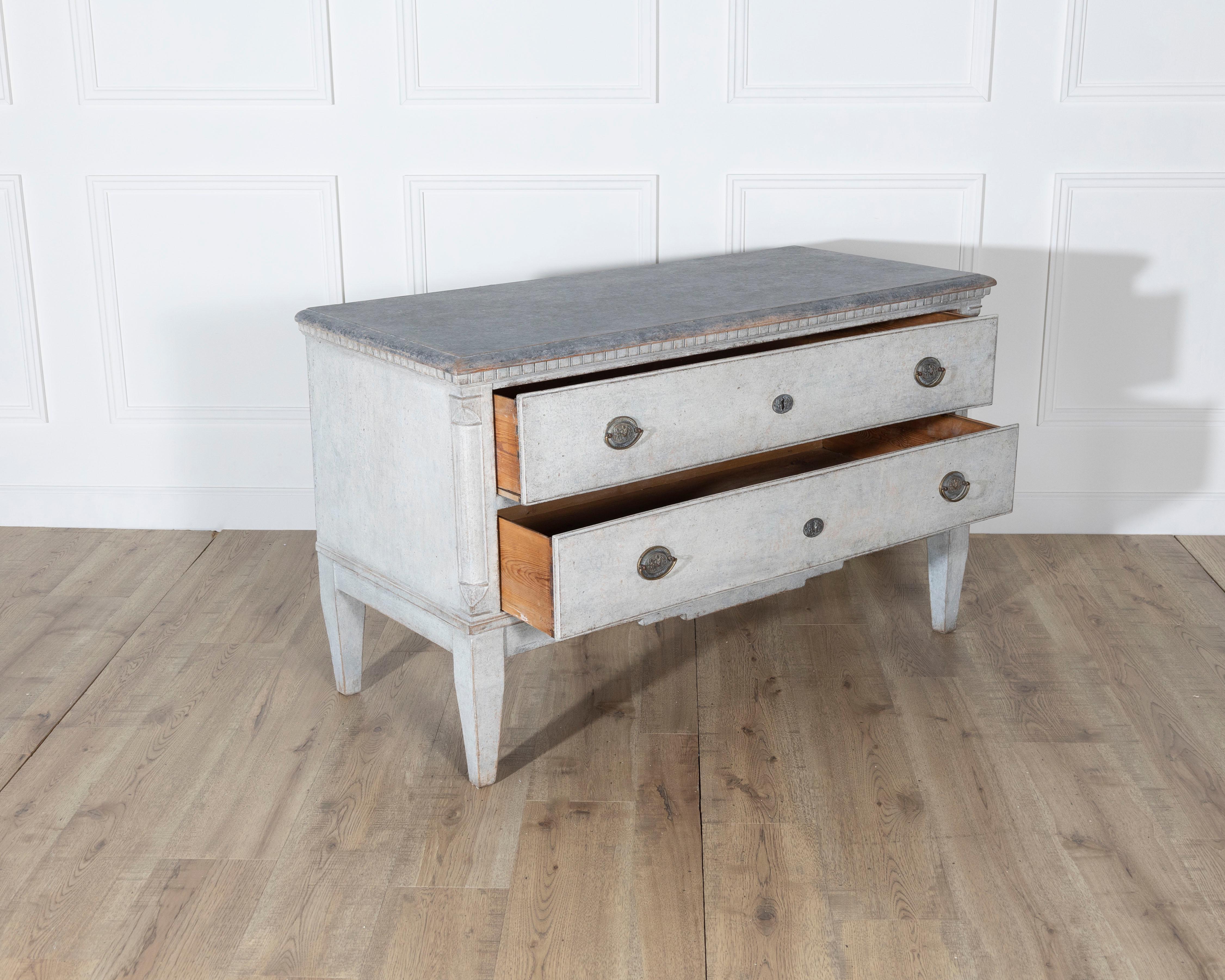 Pair of Danish Painted Chests of Drawers in Grey, circa Late 19th Century For Sale 4