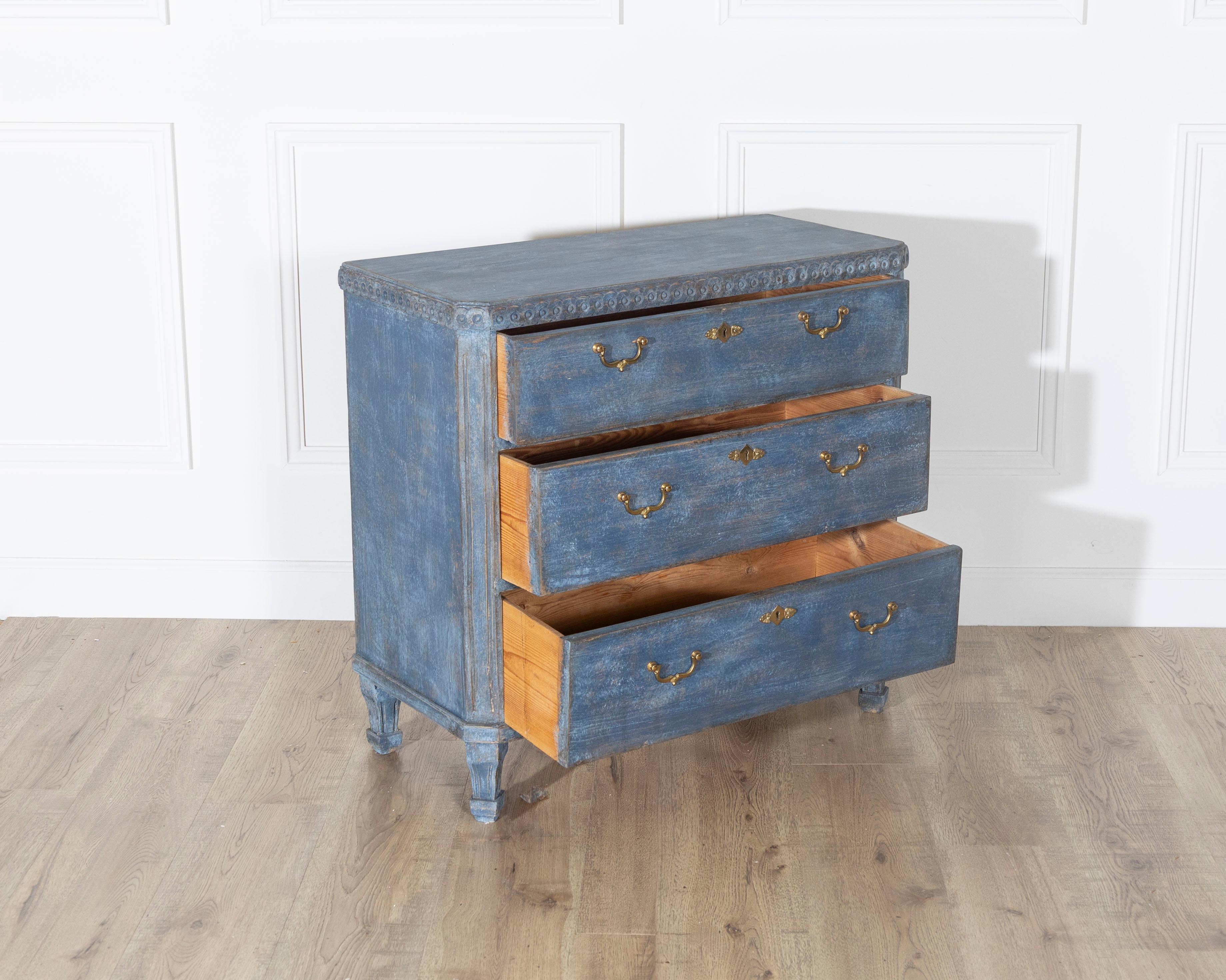 Pair of Swedish Blue Painted Chests of Drawers, circa 1870 For Sale 4