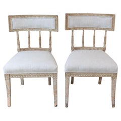 Pair of Gustavian Klismos Chairs in Original Paint, circa 1800