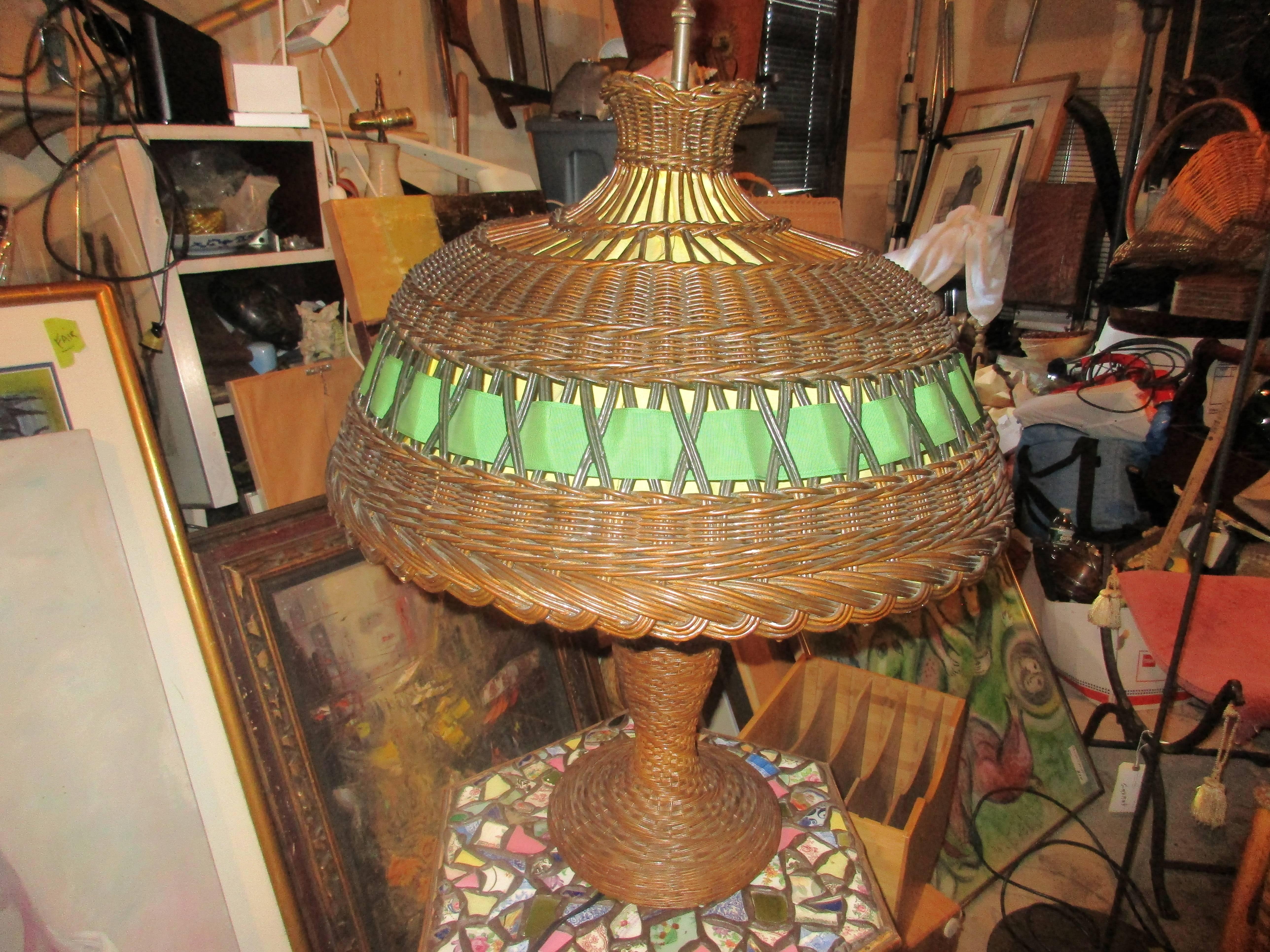 Early Natural Wicker Table Lamp In Excellent Condition In Water Mill, NY