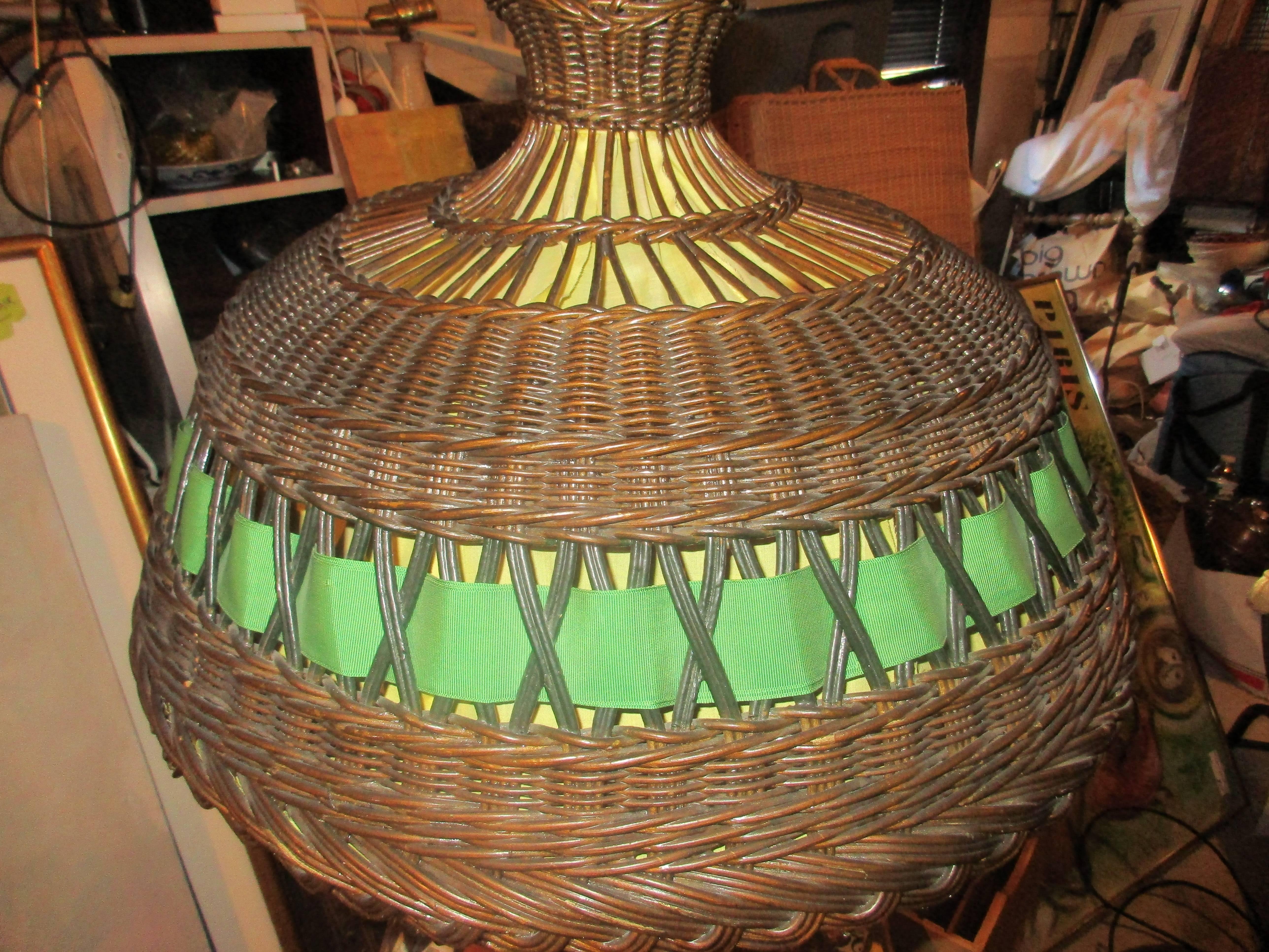 19th Century Early Natural Wicker Table Lamp