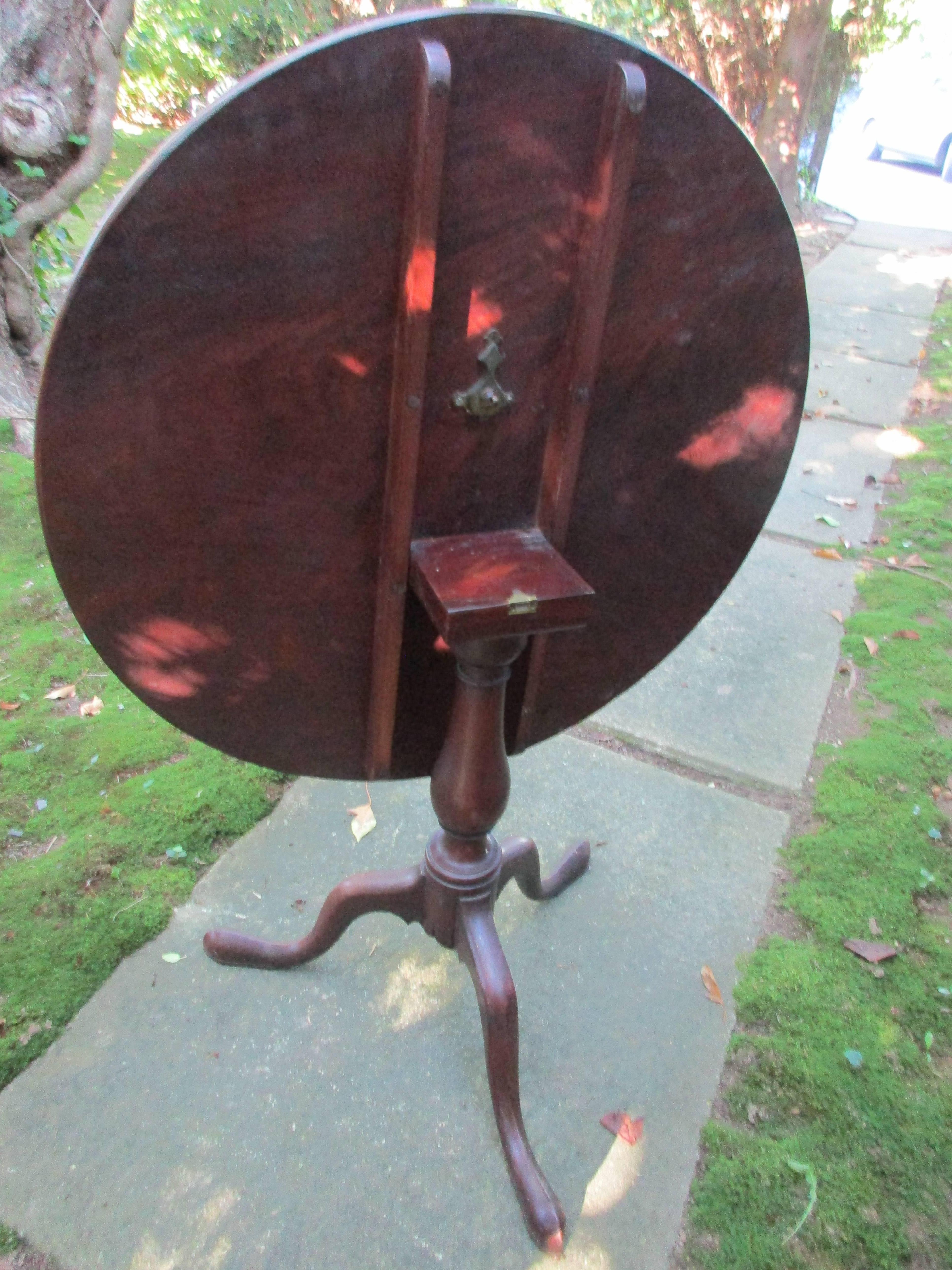 georgian tilt top table