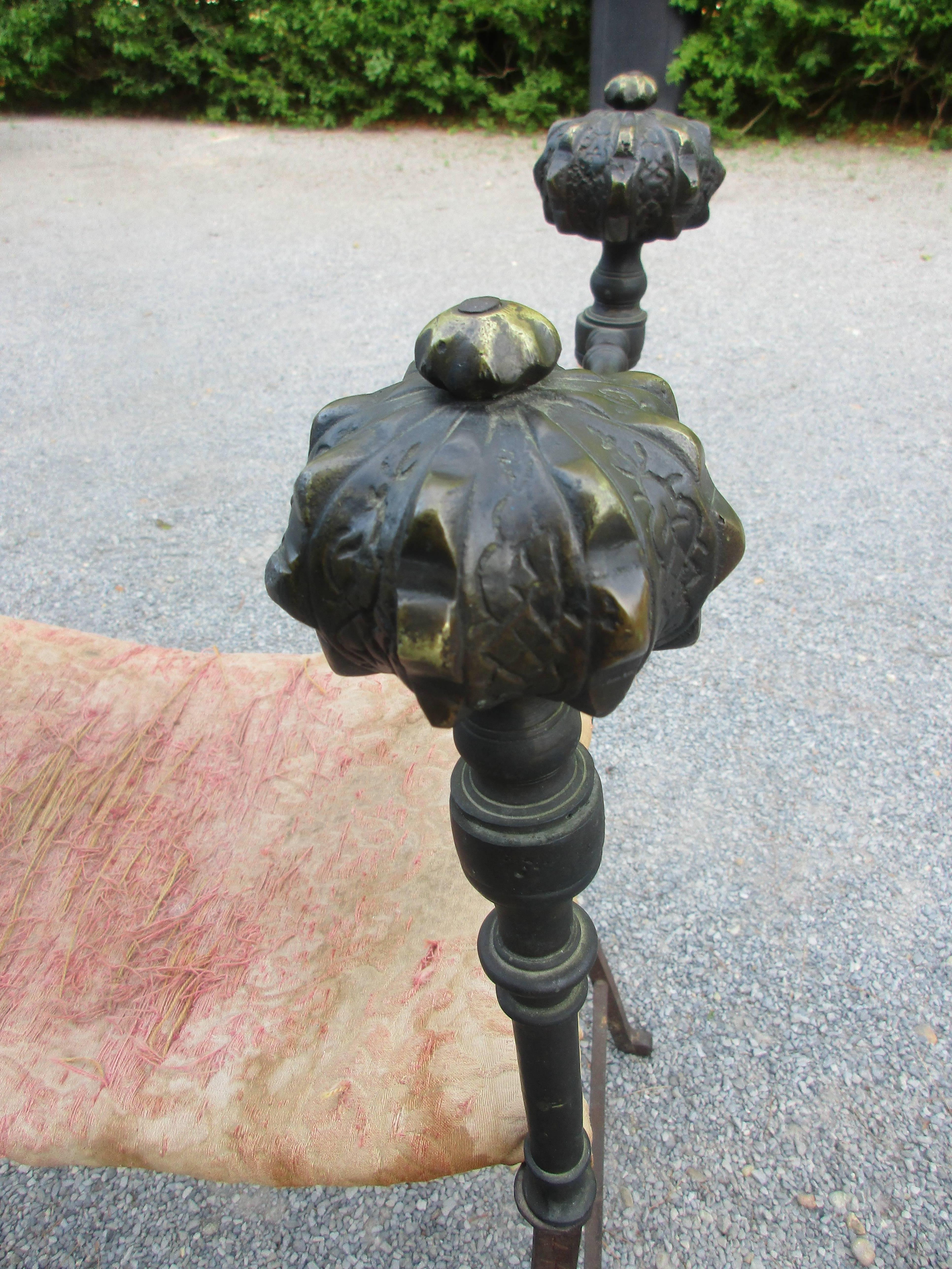  Tabouret pliant italien du 19ème siècle en fer et bronze Excellent état - En vente à Water Mill, NY