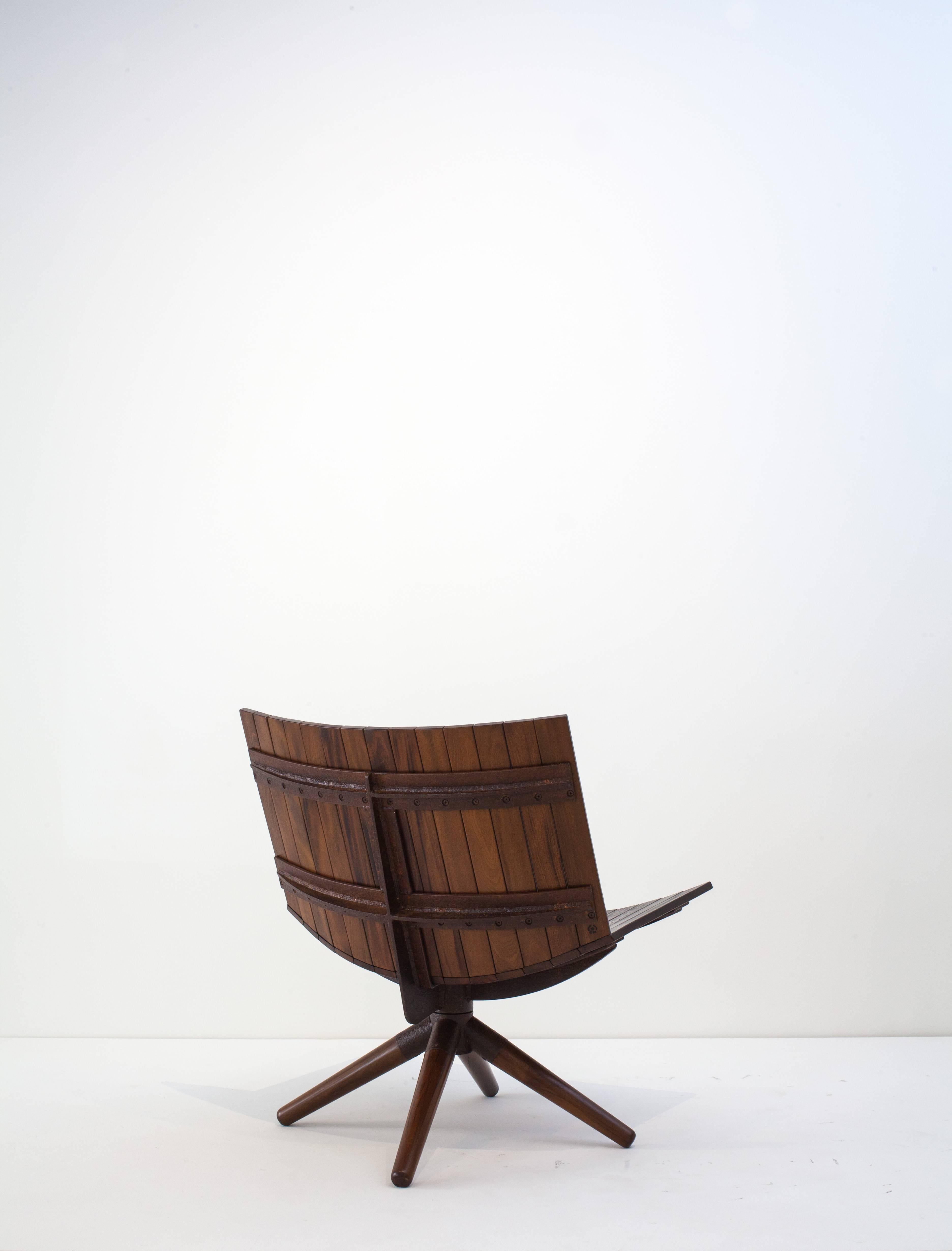 Radar Chair by Carlos Motta For Sale 2