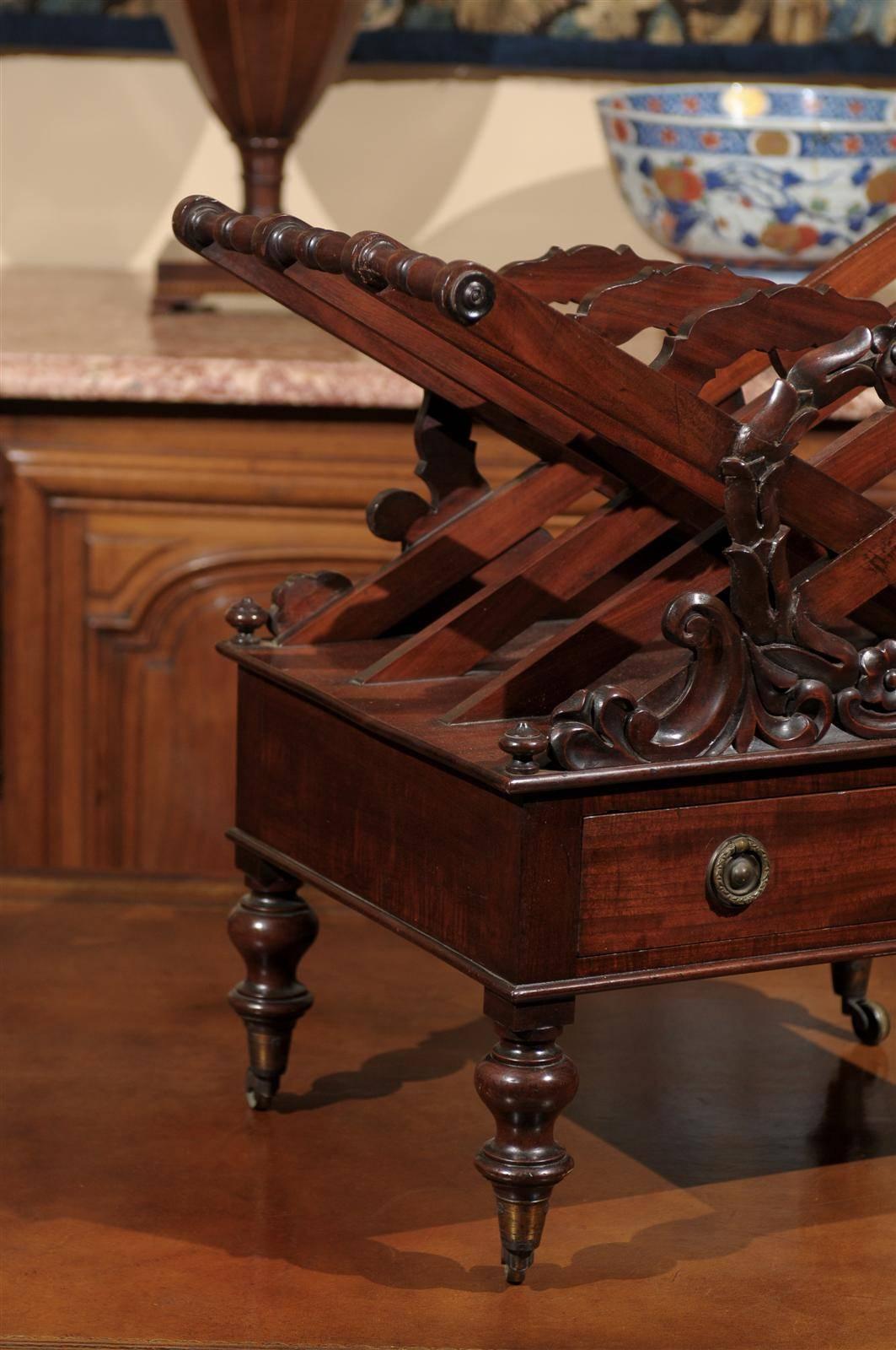 19th Century English Mahogany Canterbury with Drawer and Wreath Design For Sale 6