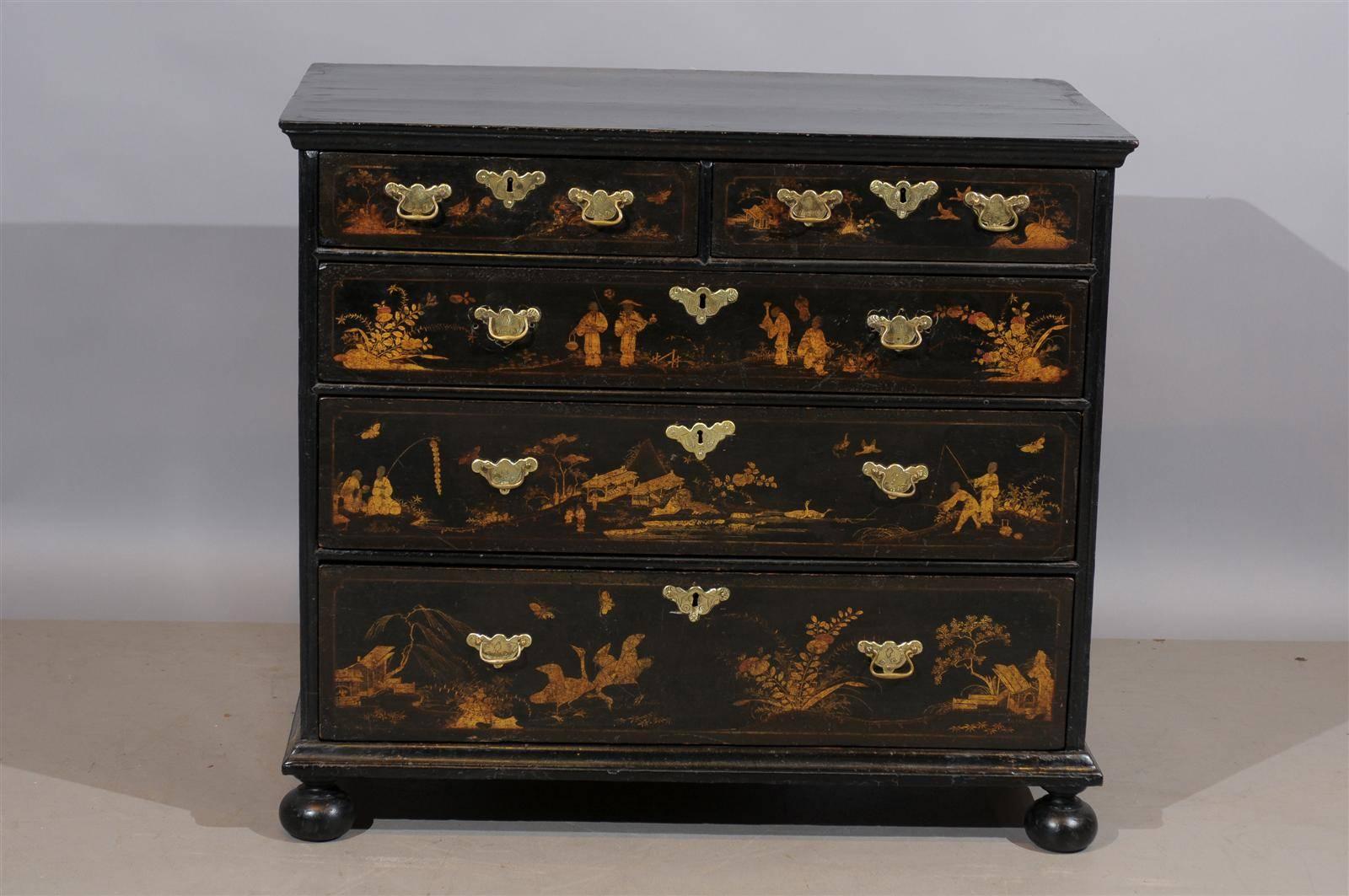 18th Century English Chinoiserie Lacquered Chest with Bun Feet and Five Drawers In Excellent Condition In Atlanta, GA