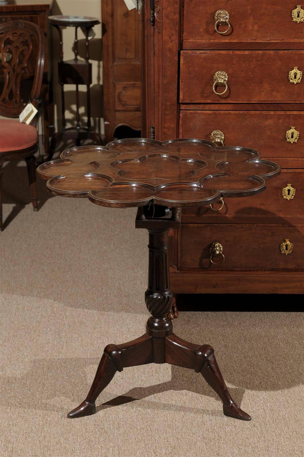 Manx Rosewood Tilt-Top Table with Carved Recesses and Brass Inlay, circa 1890 1