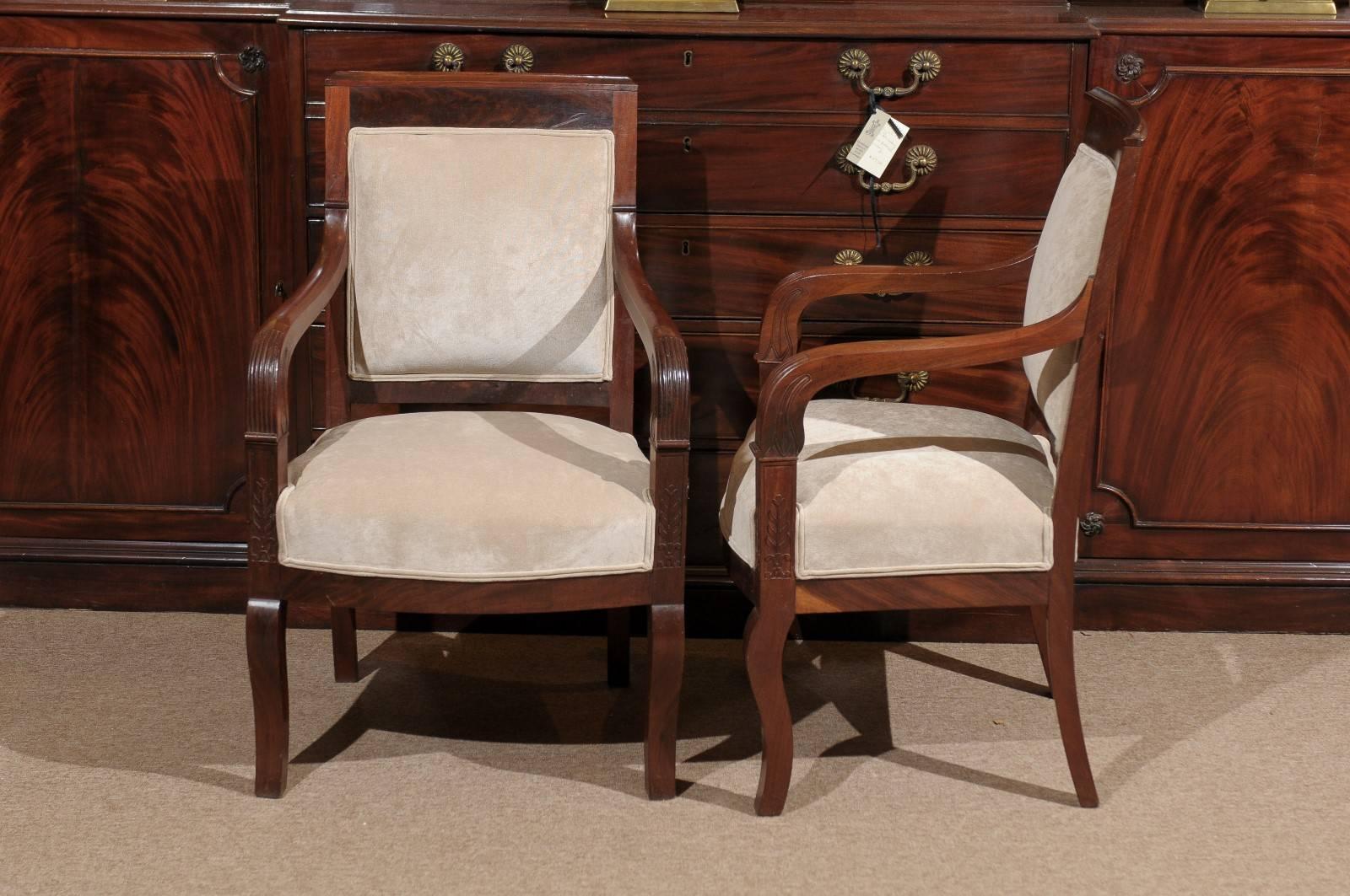 Pair of French Empire Mahogany Fauteuils, 19th Century, circa 1810 For Sale 3