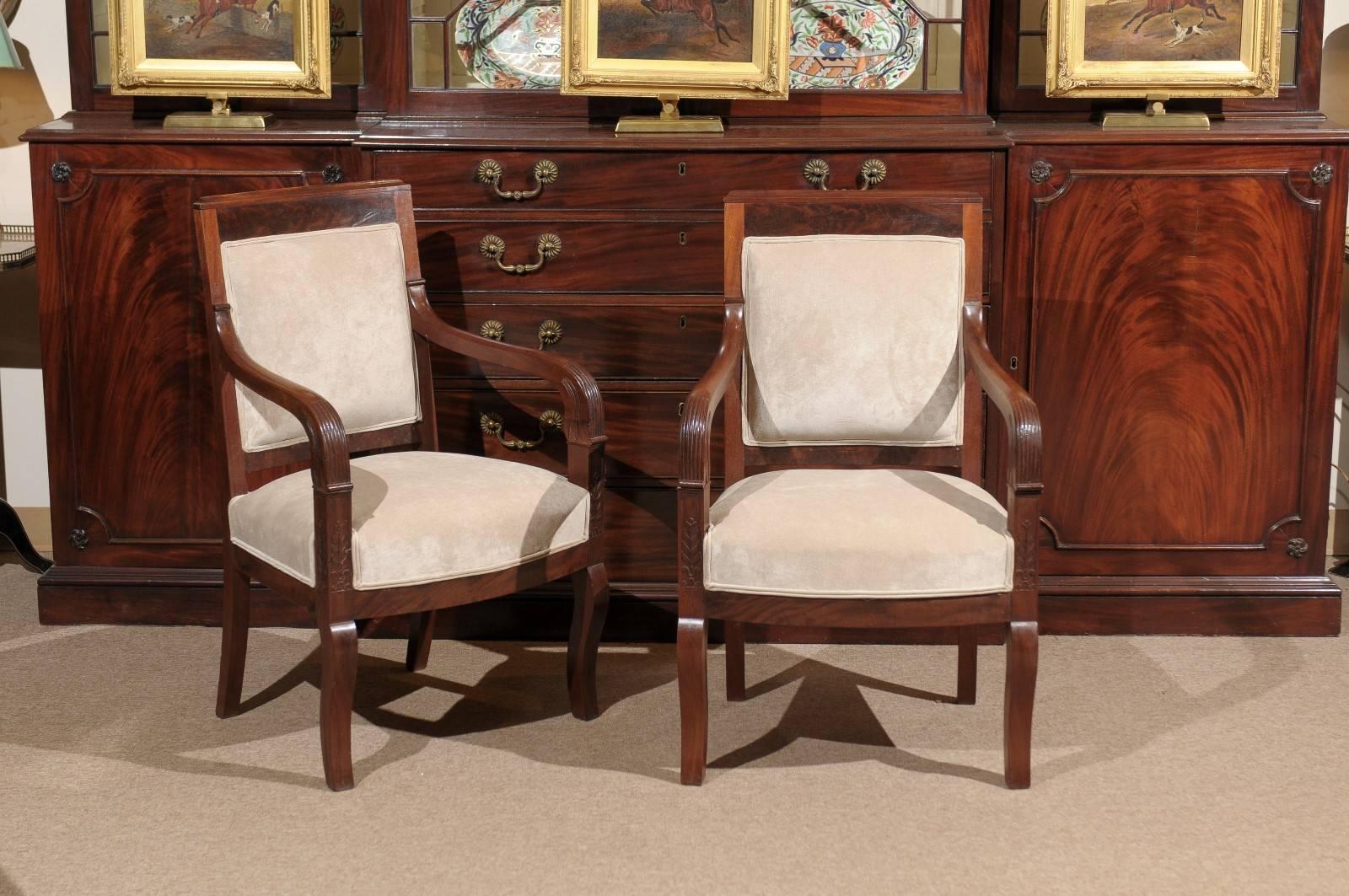 Pair of French Empire Mahogany Fauteuils, 19th Century, circa 1810 In Good Condition For Sale In Atlanta, GA