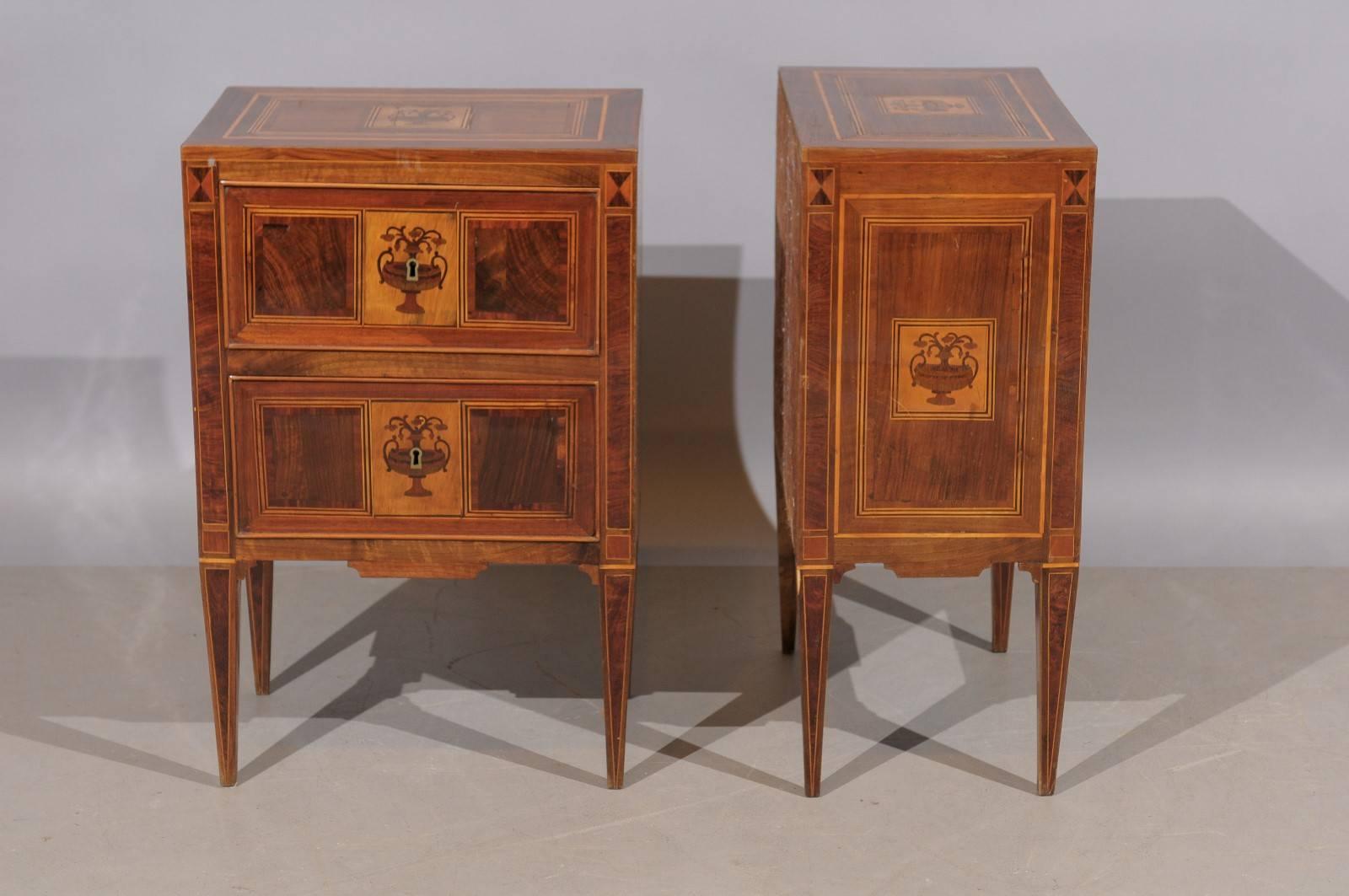 Pair of 19th Century Italian Neoclassical Style Commodinis 1