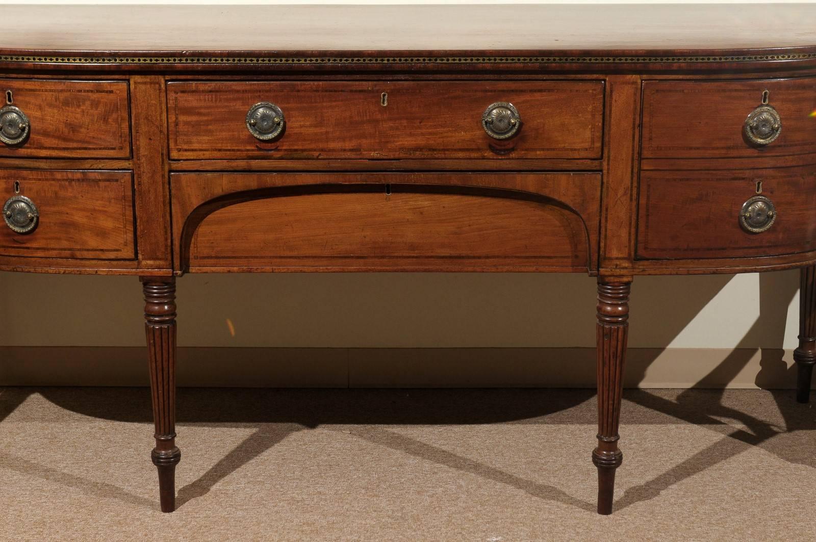Early 19th Century English Regency Sideboard with Brass Inlay 3