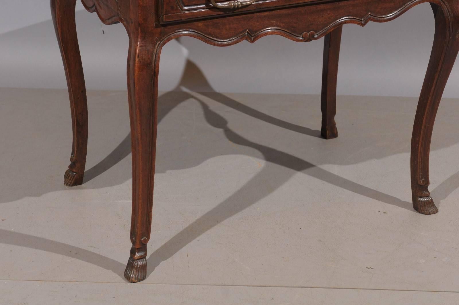 18th Century French Louis XV Walnut Table with Drawer and Hoof Feet 4