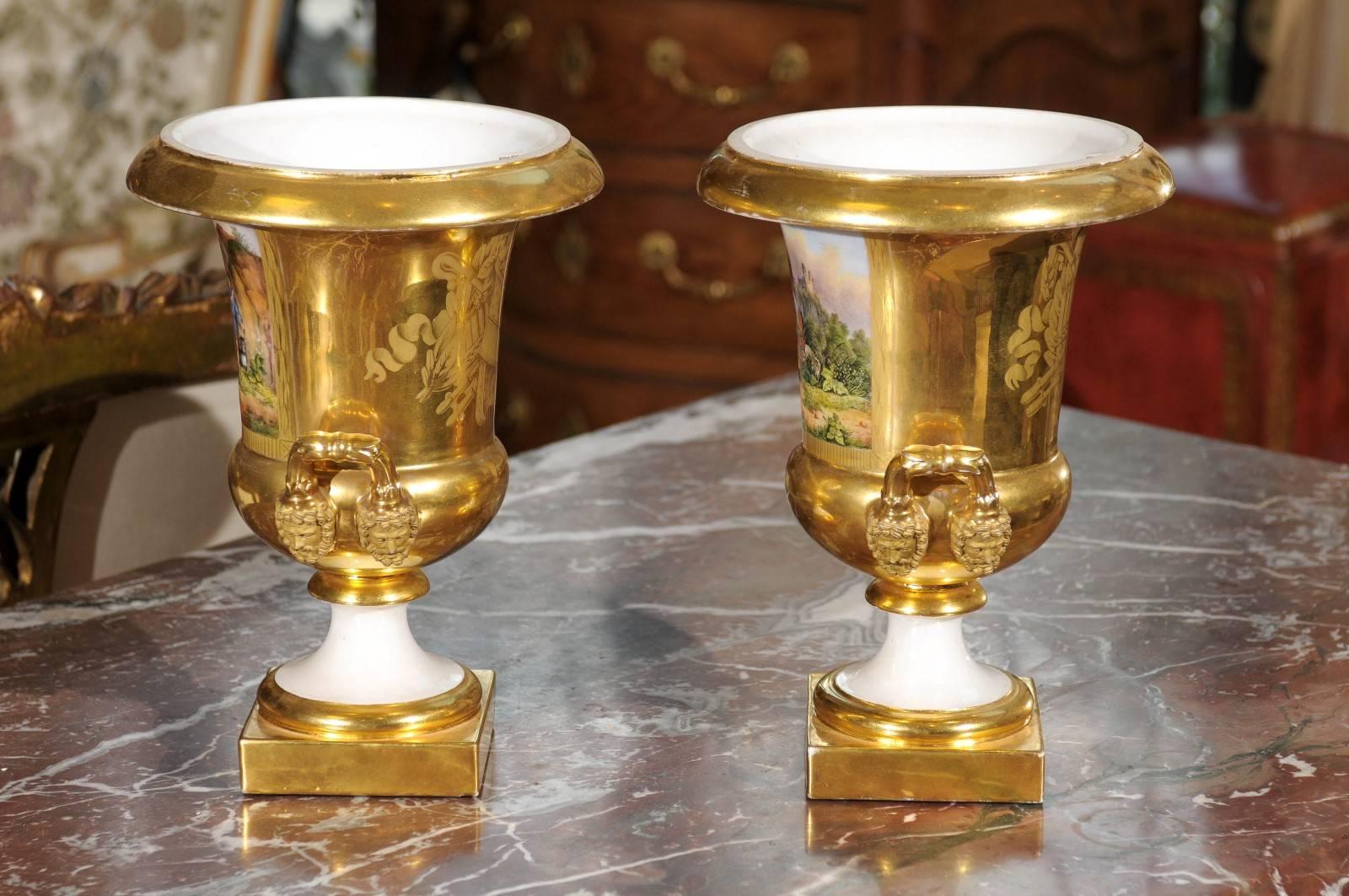 Pair of 19th Century French Paris Porcelain Urns with Painted Scenes & Handles For Sale 1