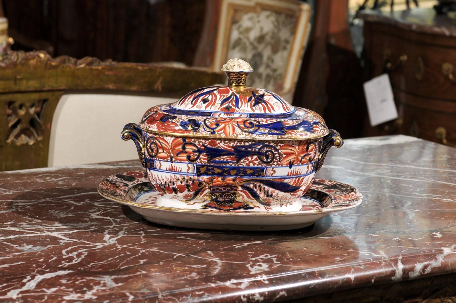 Soupière à légumes 3 pièces en palette Imari, 19e siècle, English Worcester, vers 1820.