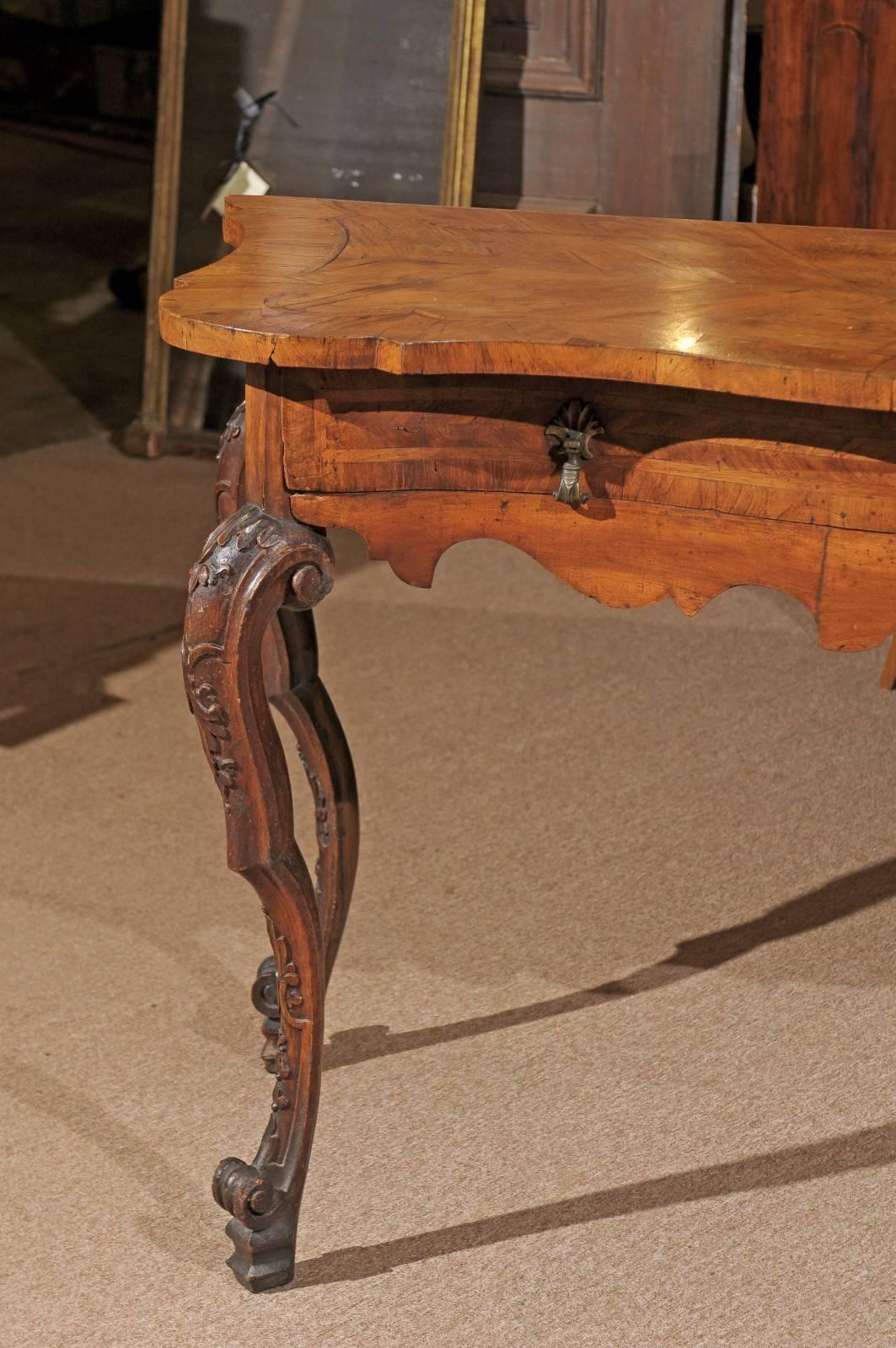 18th Century Italian Rococo Walnut Console with Serpentine Top and Carved Legs 3