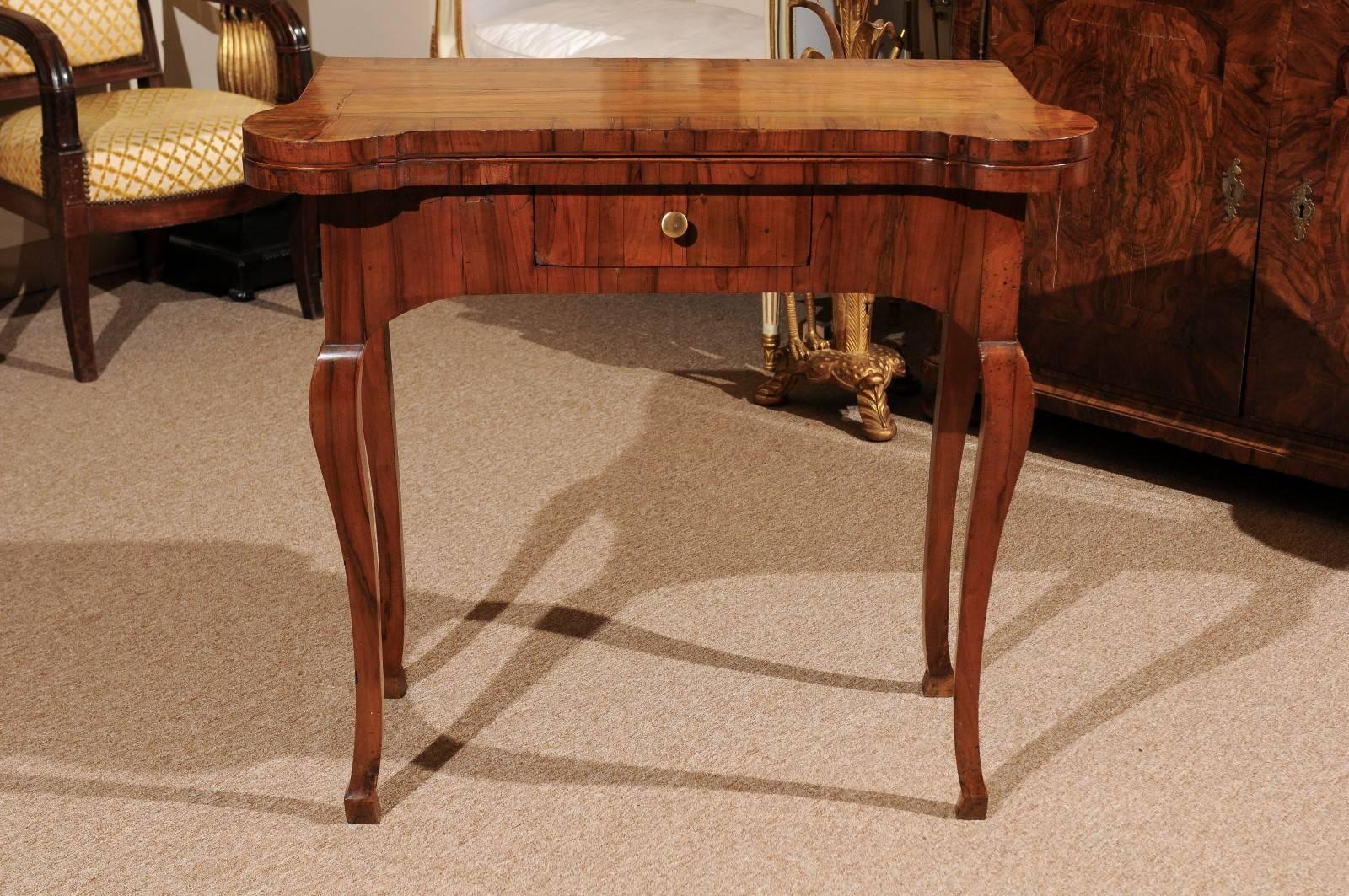 18th Century Olivewood Game Table with Drawer, Cabriole Legs and Hoof Feet 1