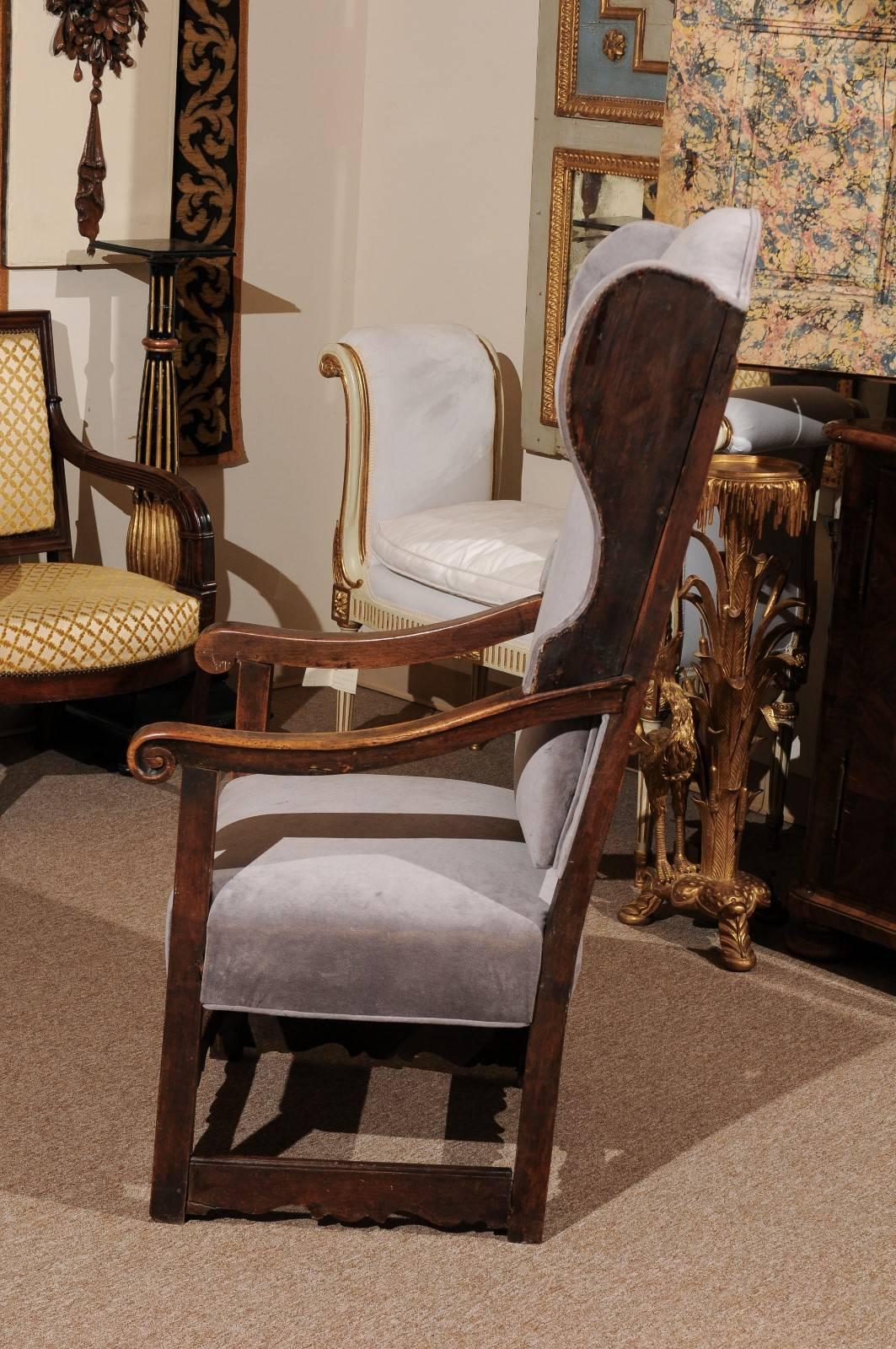 18th Century Italian Walnut Wing Chair with Grey Velvet Upholstery 3