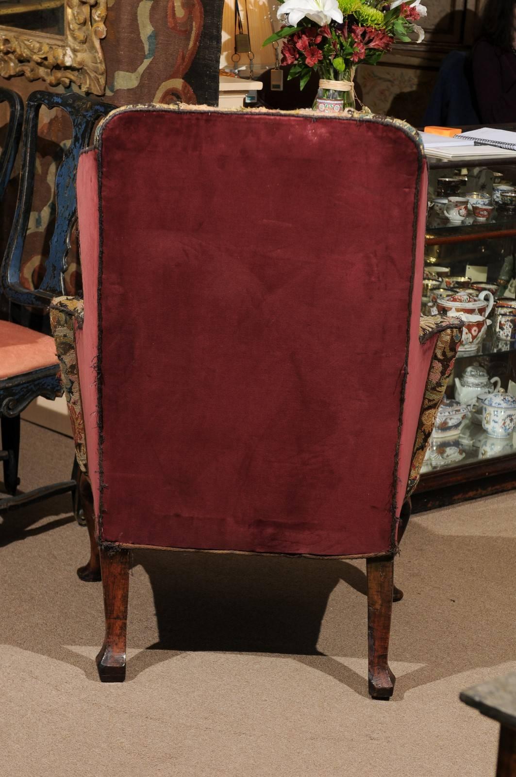 18th Century English Queen Anne Wing Chair in Walnut with Needlepoint Tapestry In Good Condition In Atlanta, GA