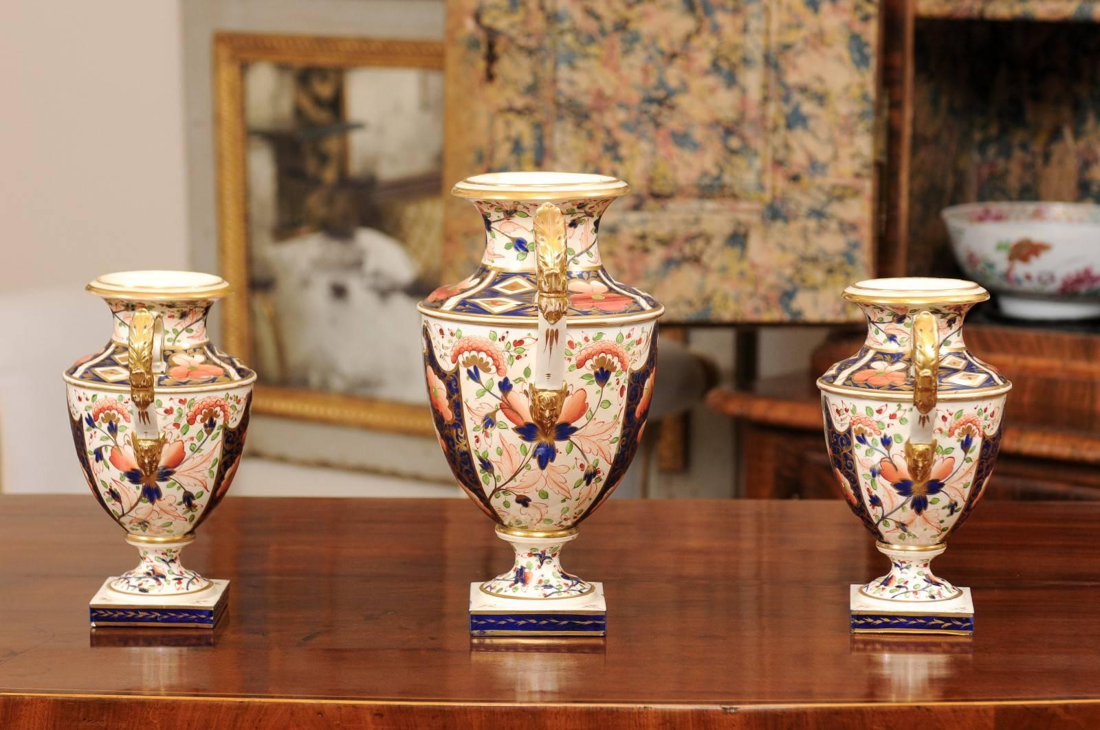 Set of 3 19th Century English Garniture Set For Sale 4