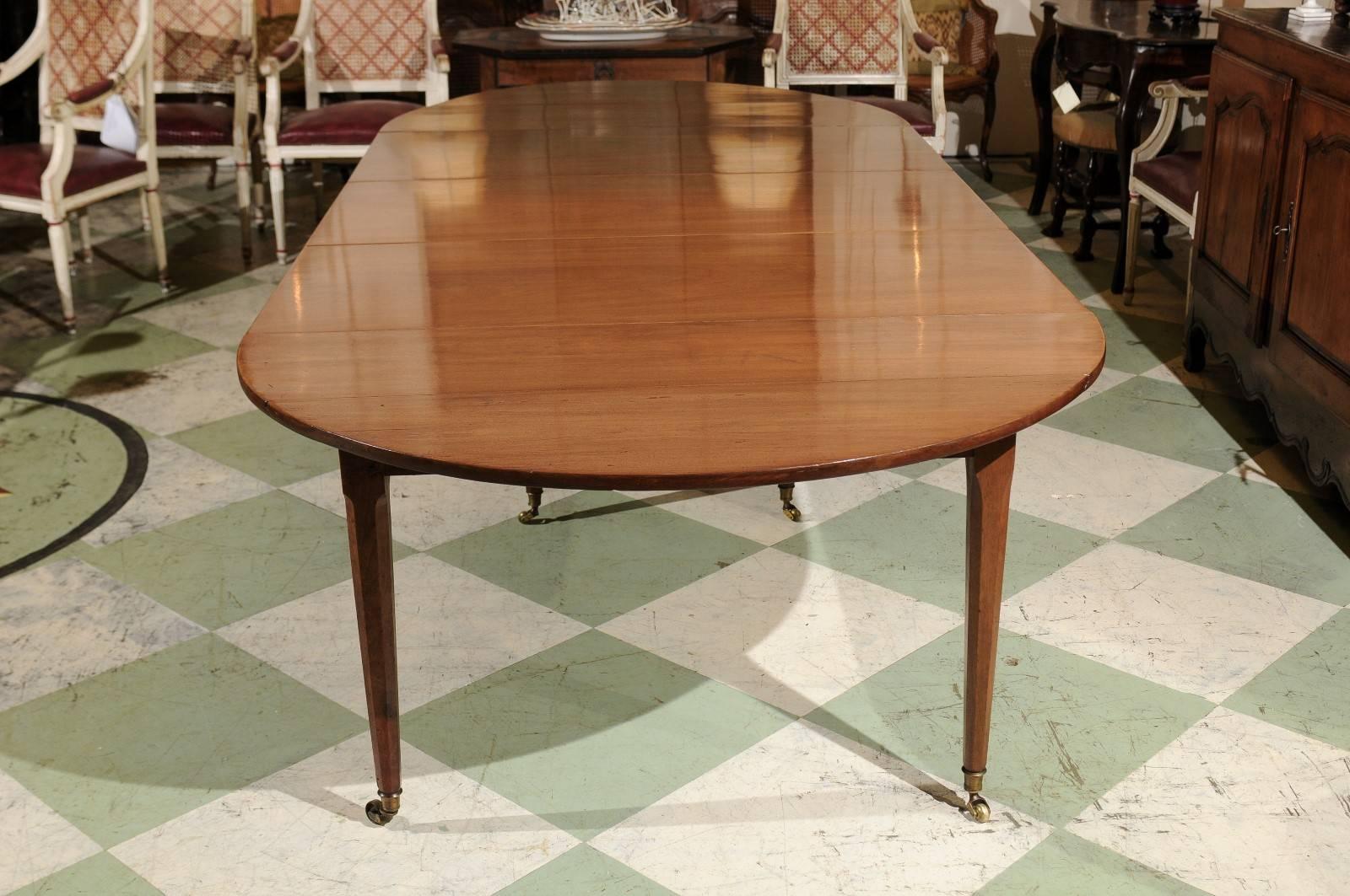 Directoire Mahogany Extending Dining Table with Tapered Legs, Late 18th Century 1