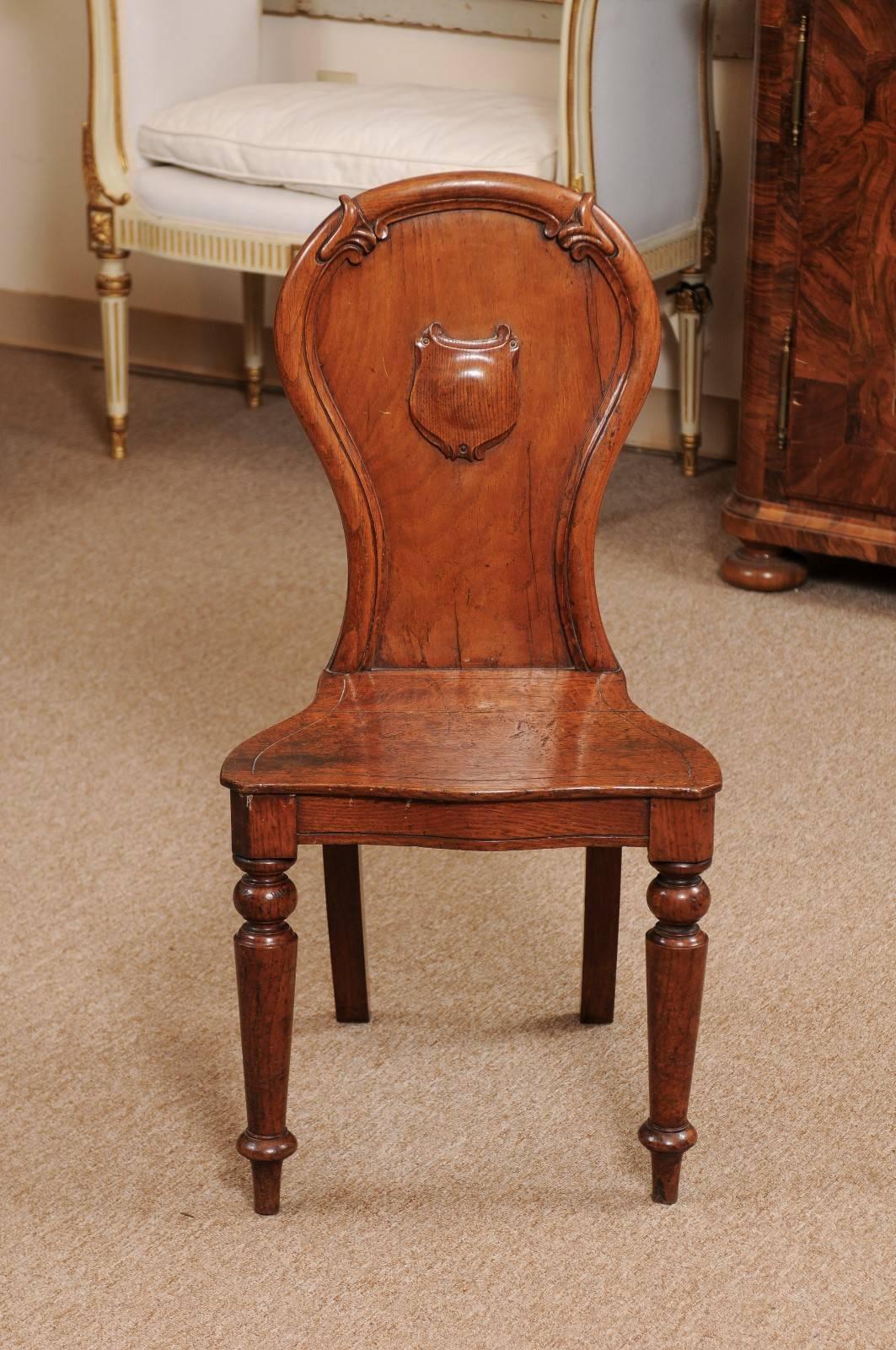 Late 19th Century English Oak Hall Chair 3