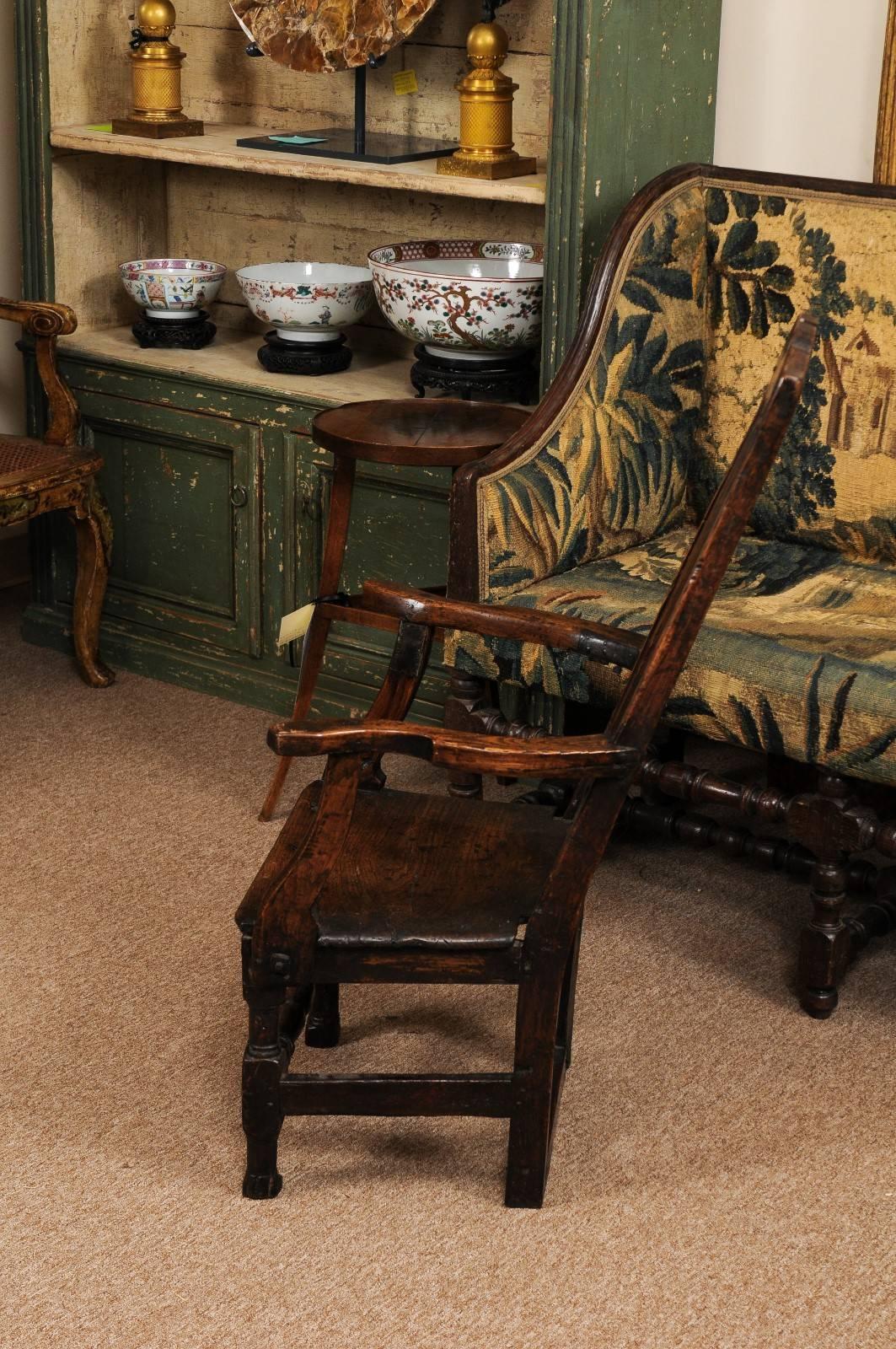 Petite Oak Arm Chair with Turned Stretcher, England, 18th Century For Sale 3