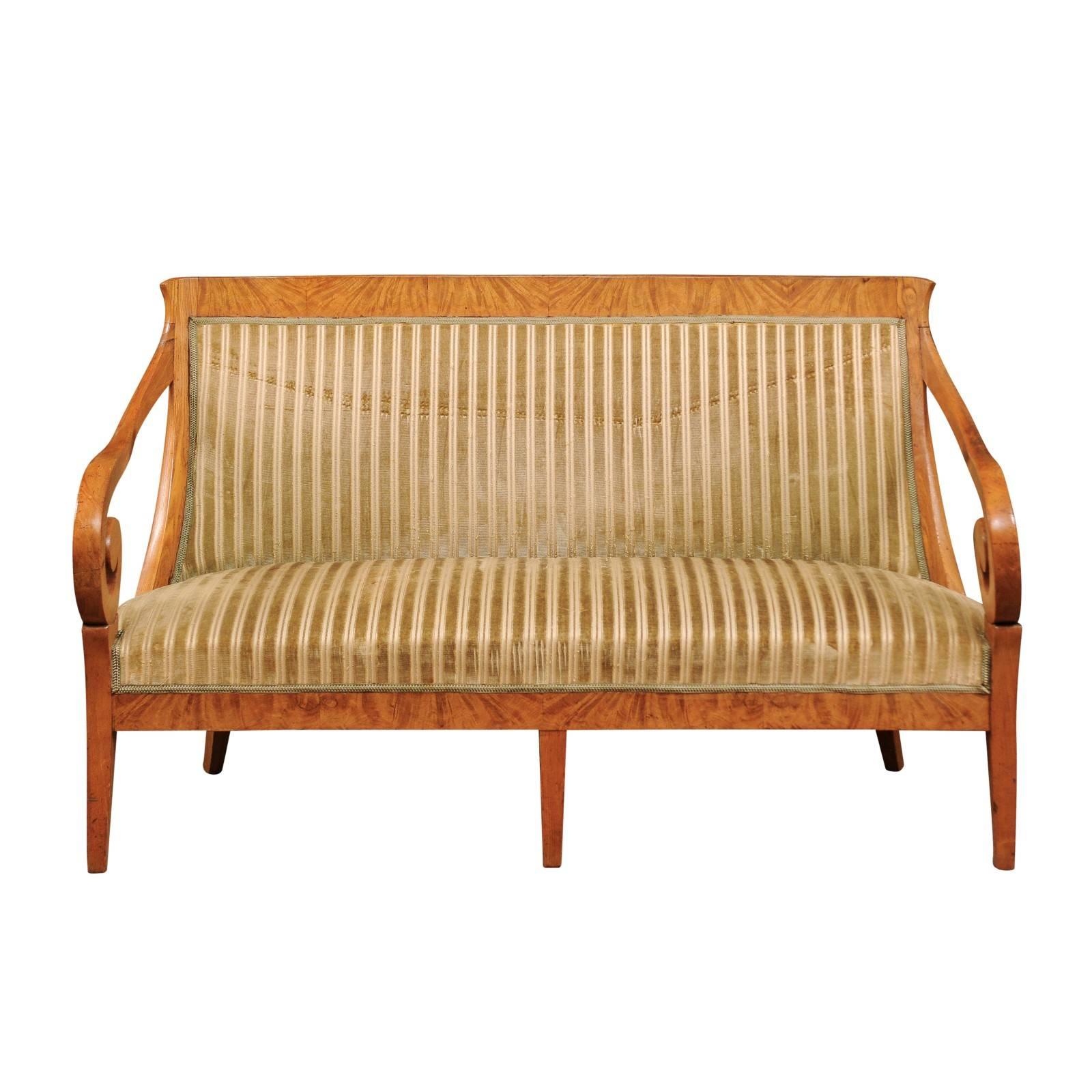 Early 19th Biedermeier Settee with Scroll Arms and Curved Back in Birch Wood