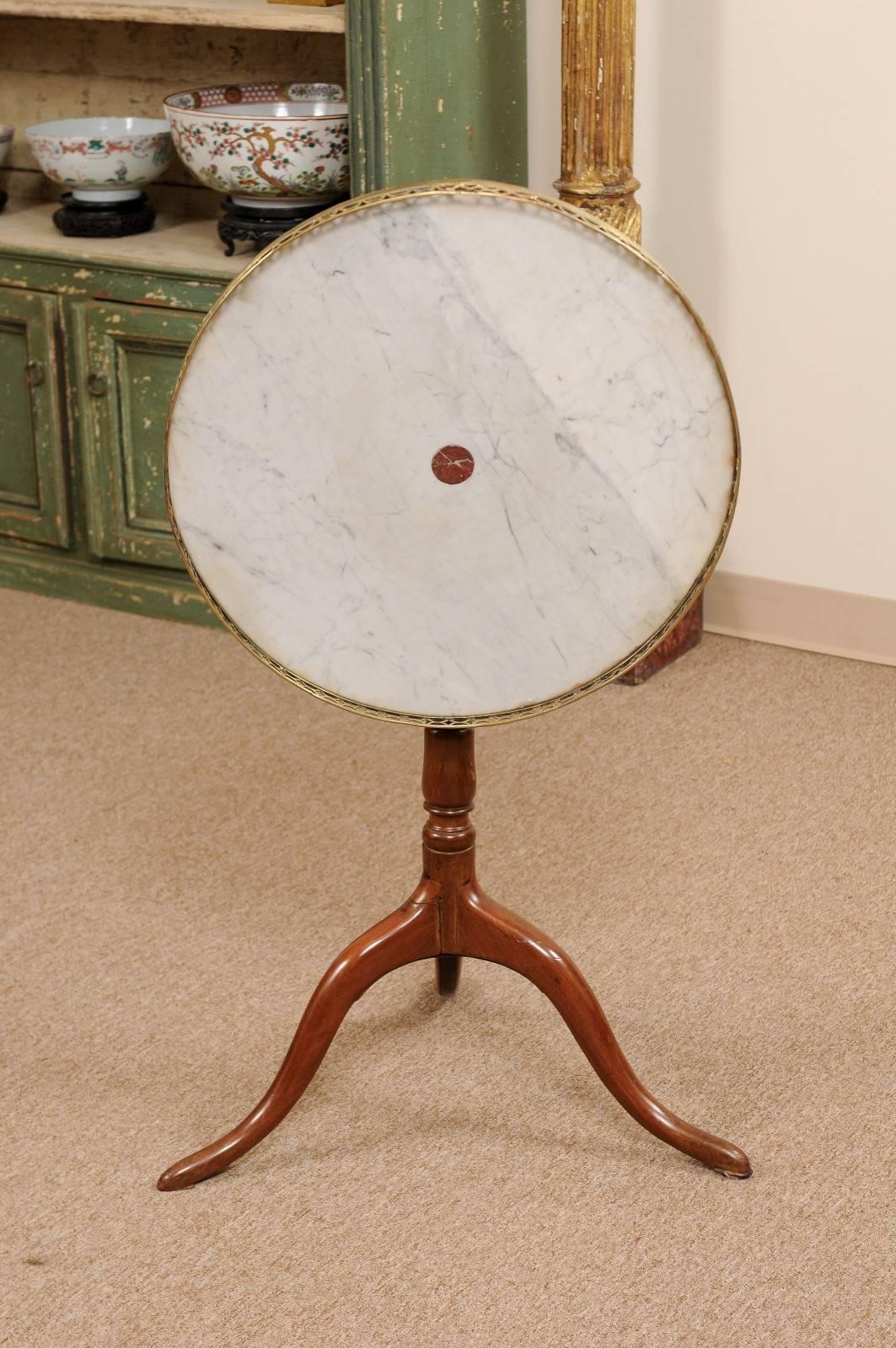 French Louis XVI Revolving Walnut Gueridon with Marble Top 4
