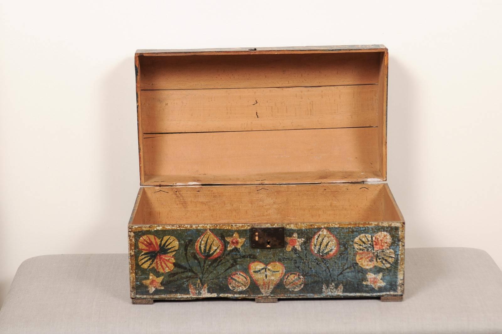 19th Century, Swedish Painted Brides Box with Floral Motif 4