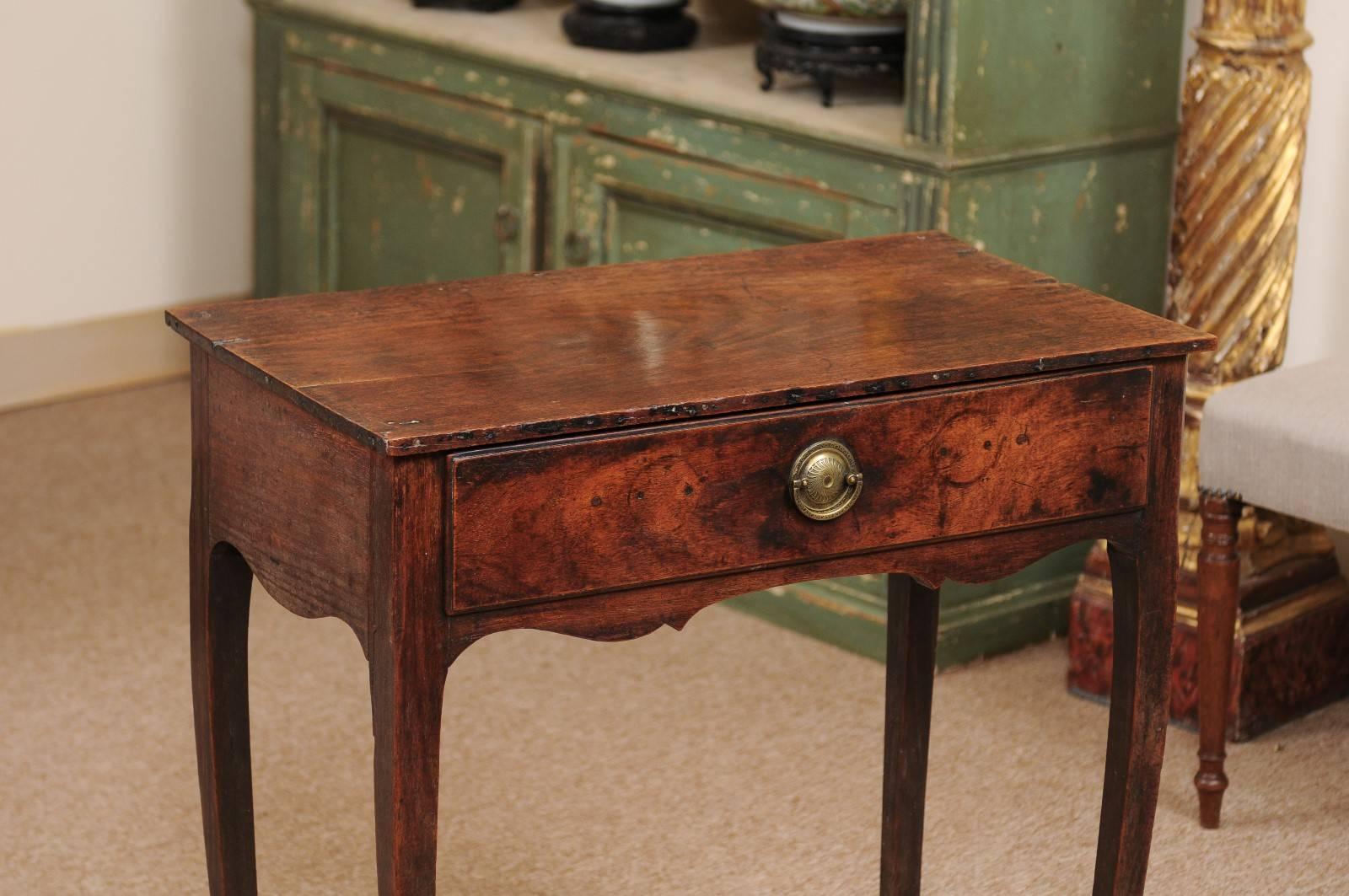 Colonial 18th Century Side Table in Indian Rosewood In Good Condition In Atlanta, GA
