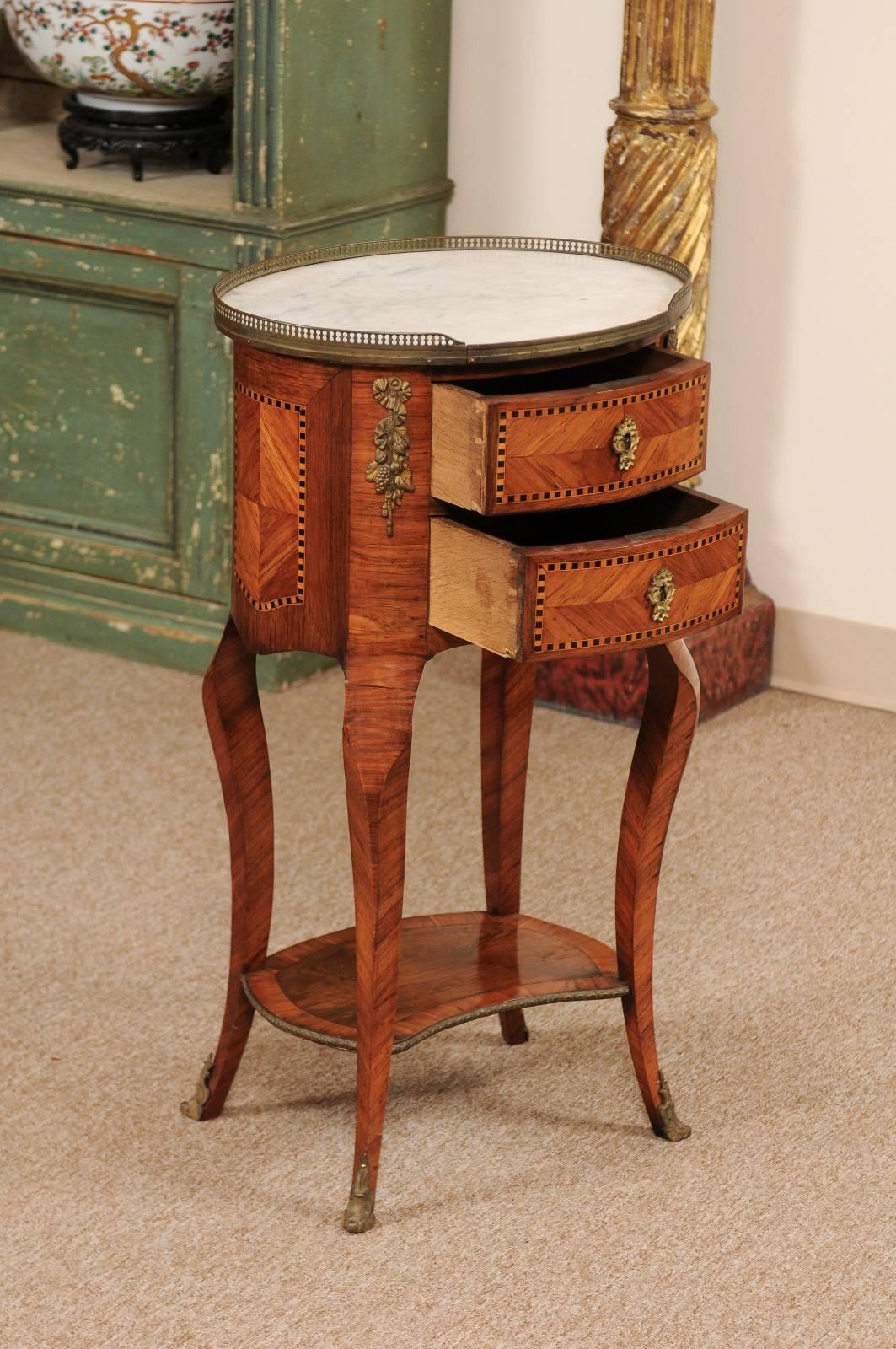19th Century French Inlaid Tulipwood Chevet with Oval White Marble Top For Sale 1