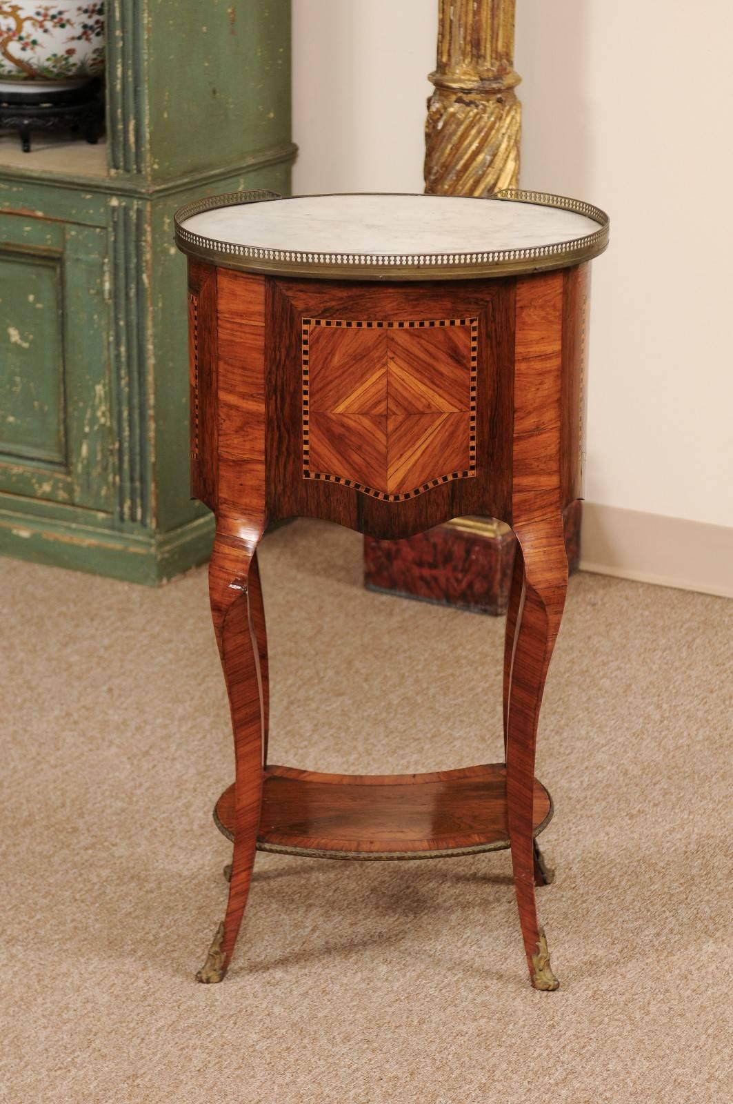 19th Century French Inlaid Tulipwood Chevet with Oval White Marble Top In Good Condition For Sale In Atlanta, GA